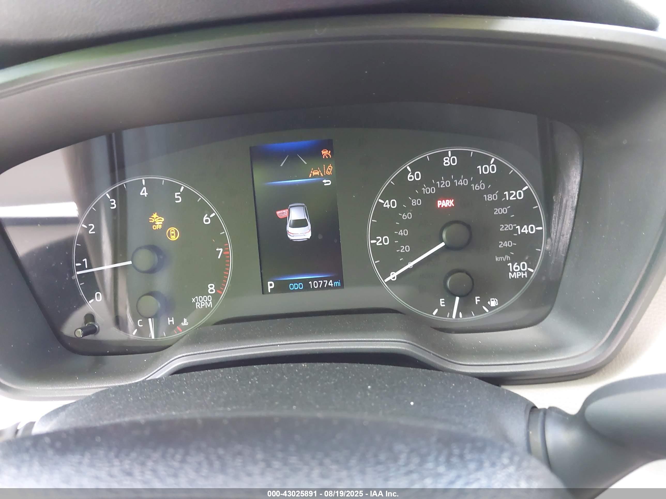 TOYOTA COROLLA image 7