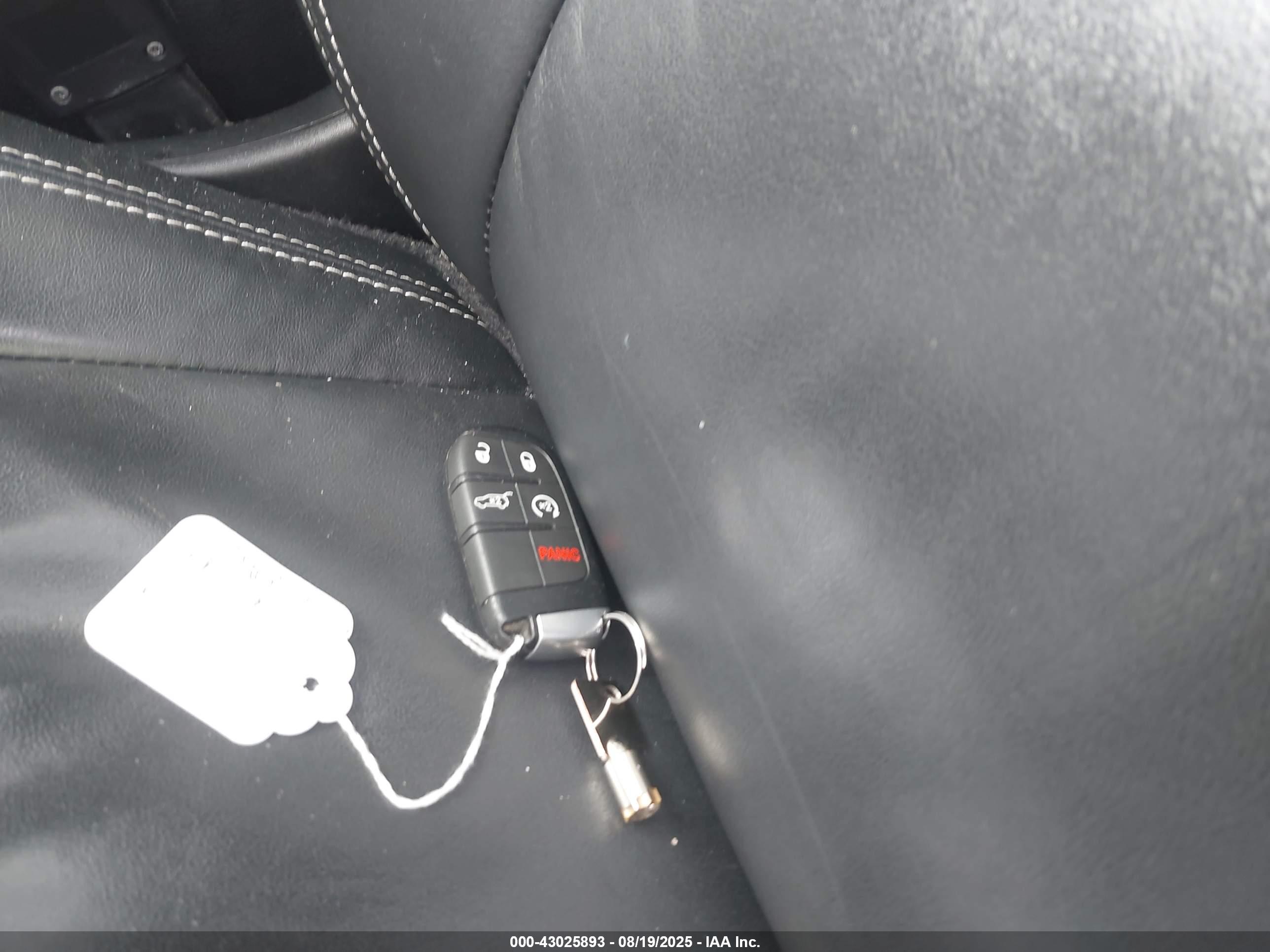 JEEP GRAND image 11