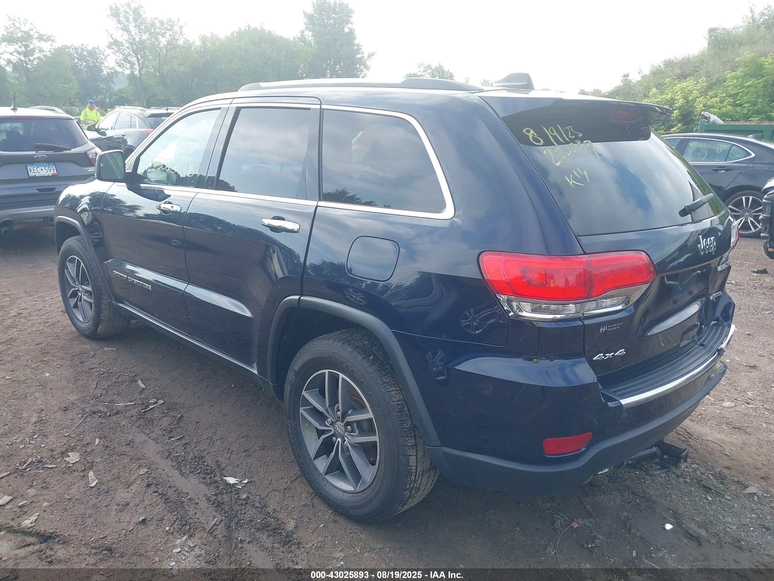 JEEP GRAND image 3