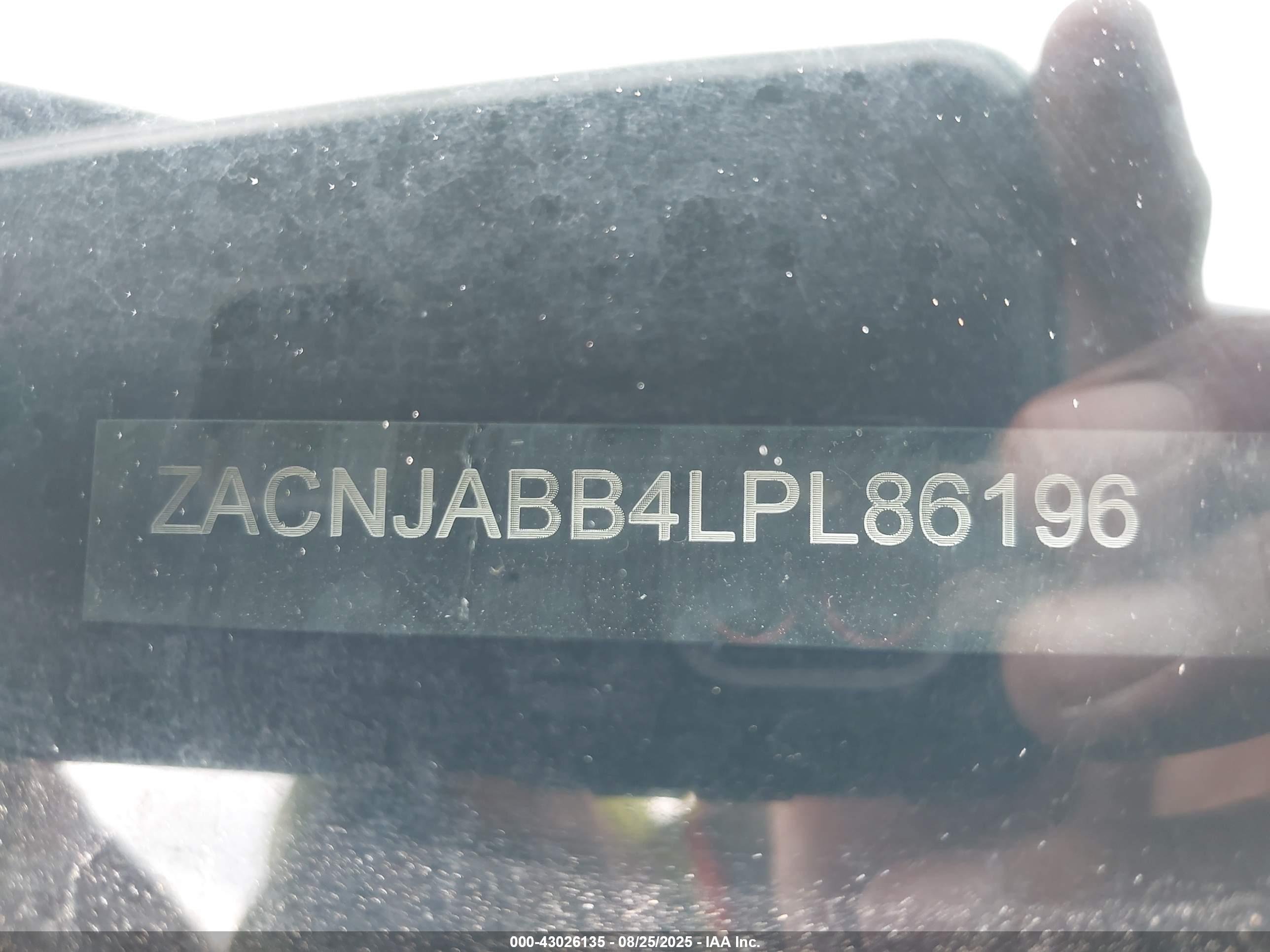 JEEP RENEGADE image 9