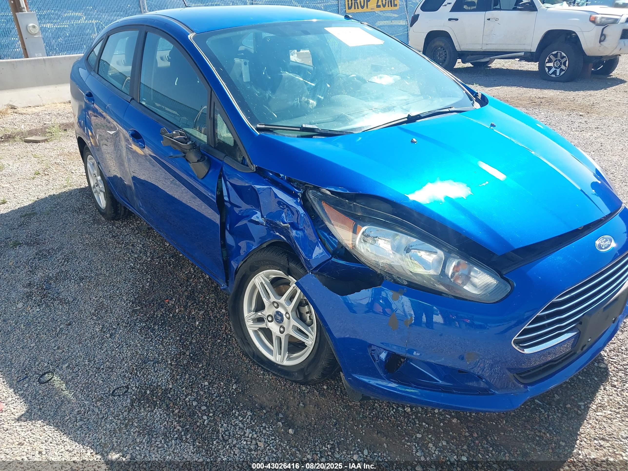FORD FIESTA image 6