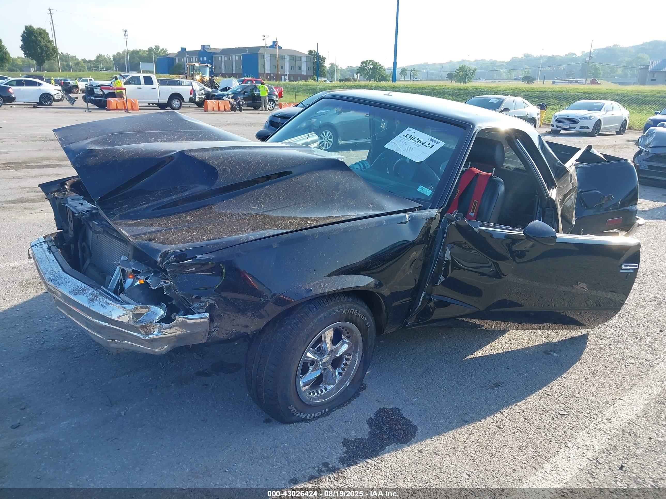 CHEVROLET EL image 2
