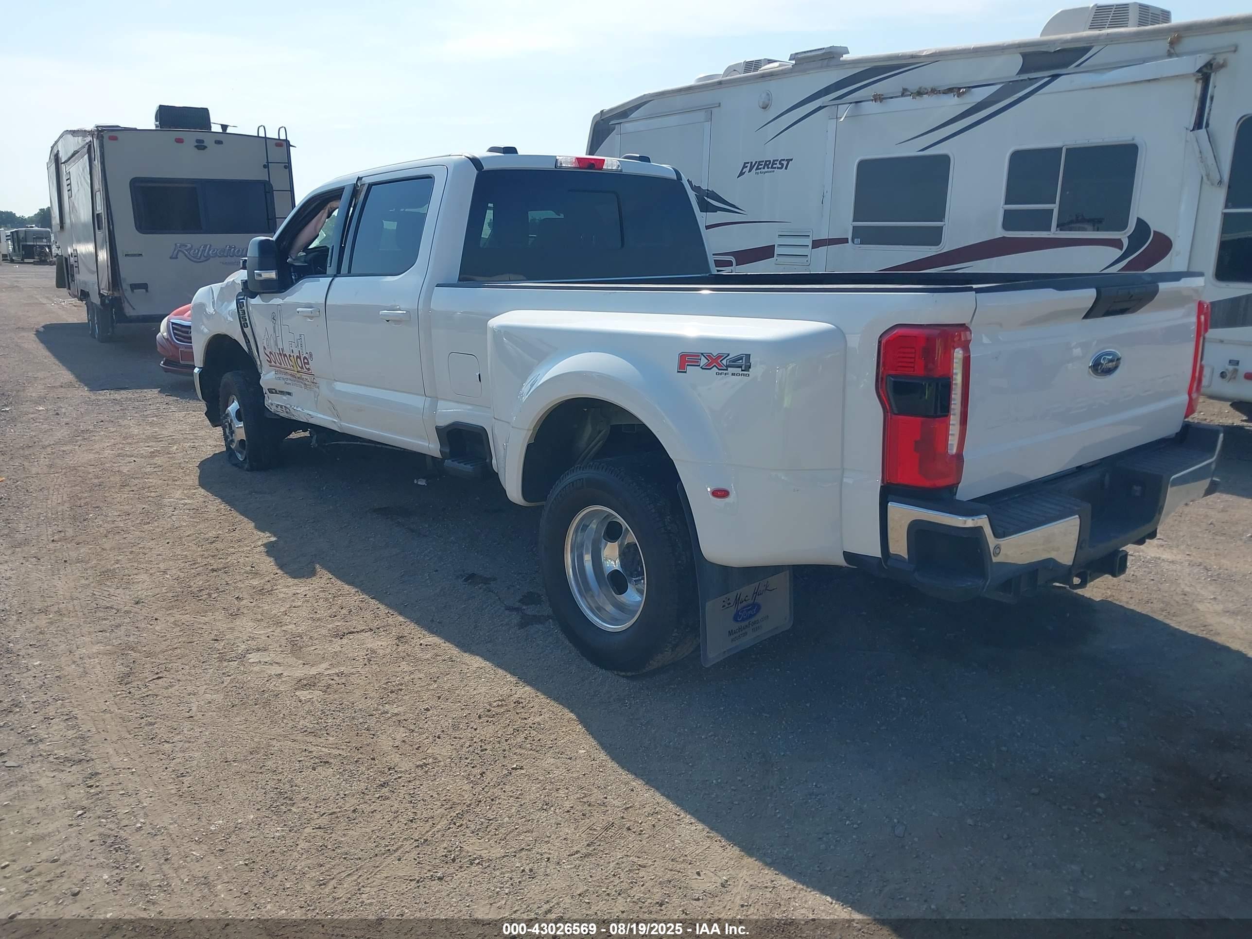 FORD F-350 image 3