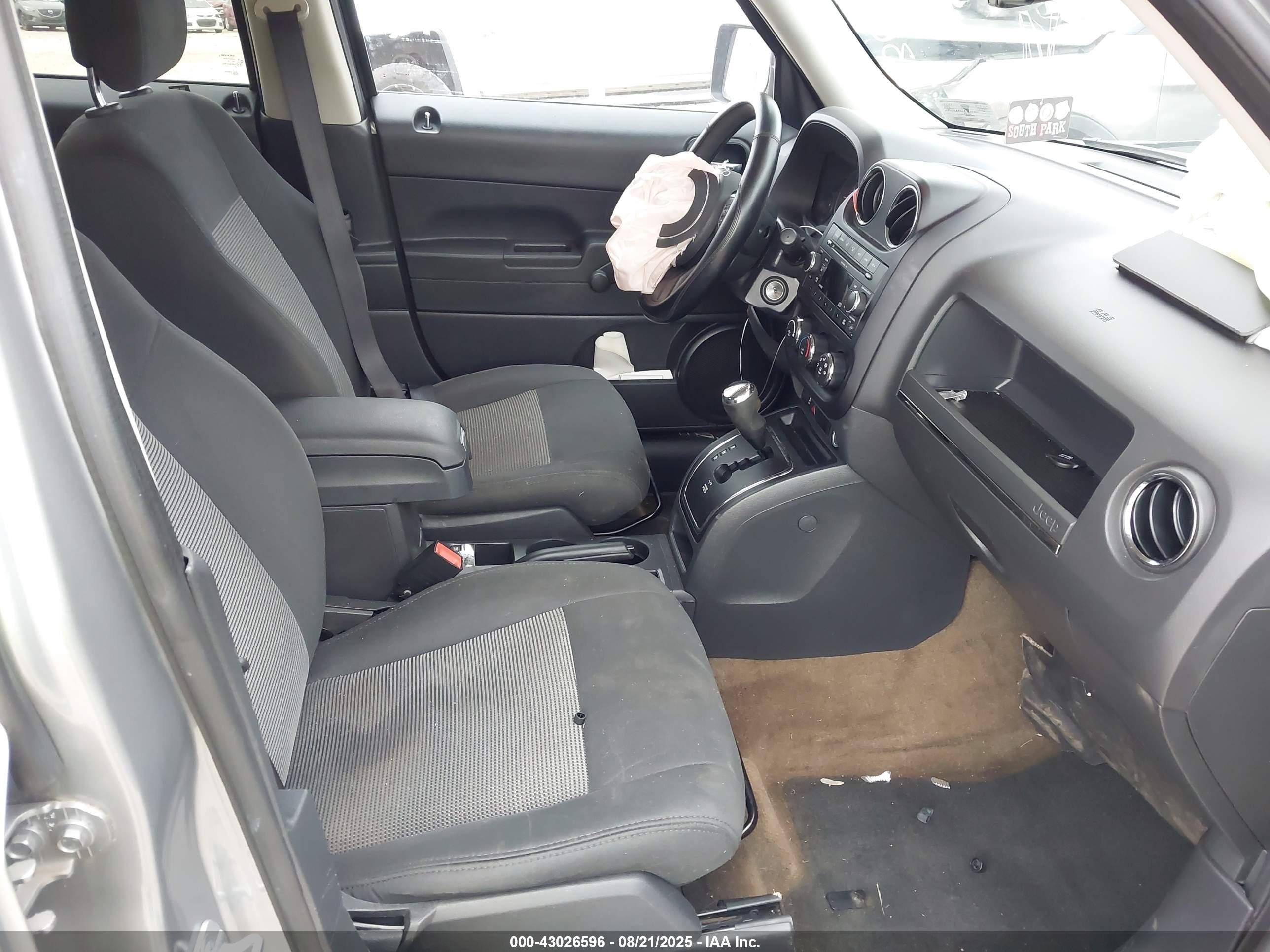 JEEP PATRIOT image 5
