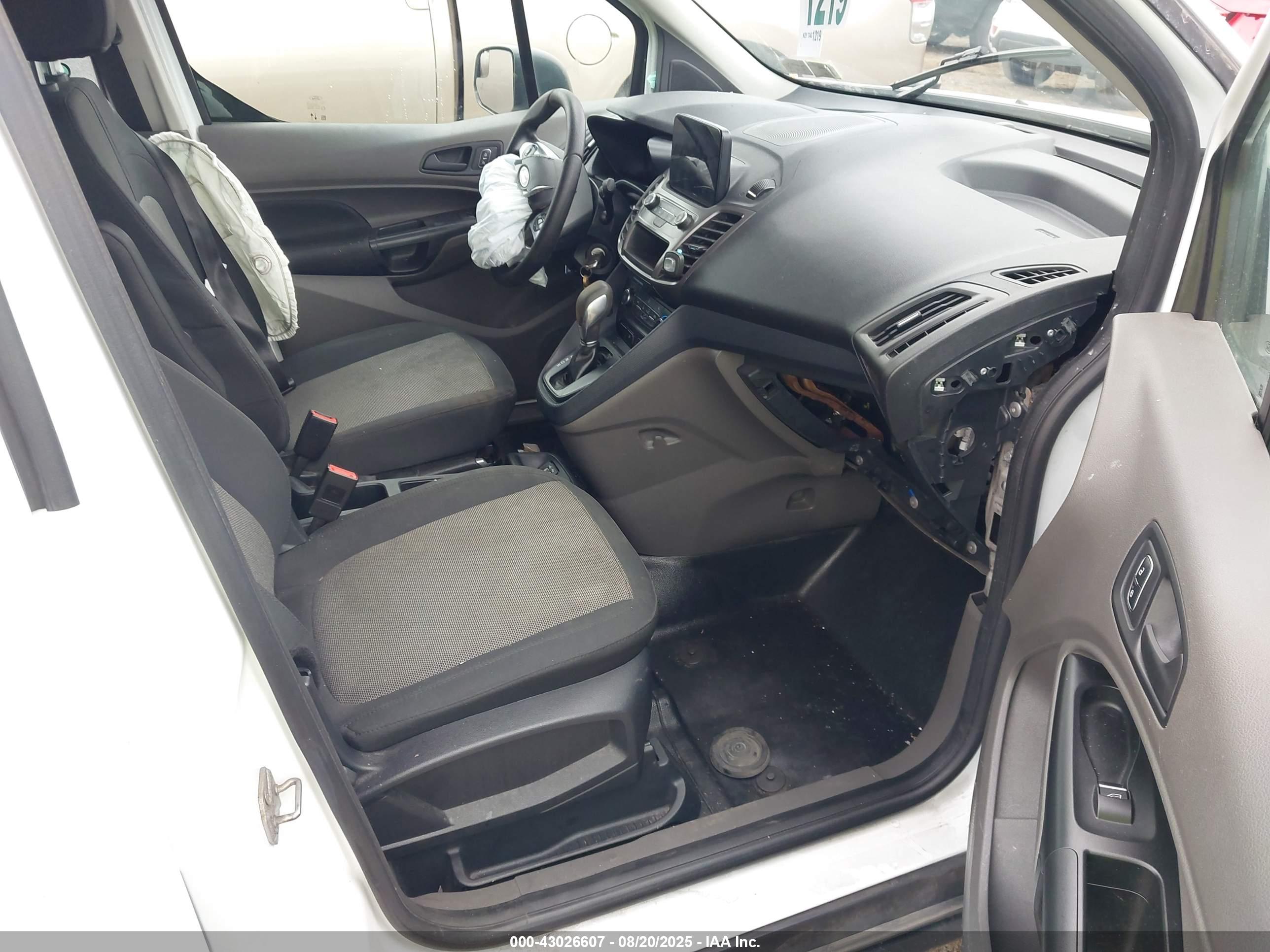 FORD TRANSIT image 5