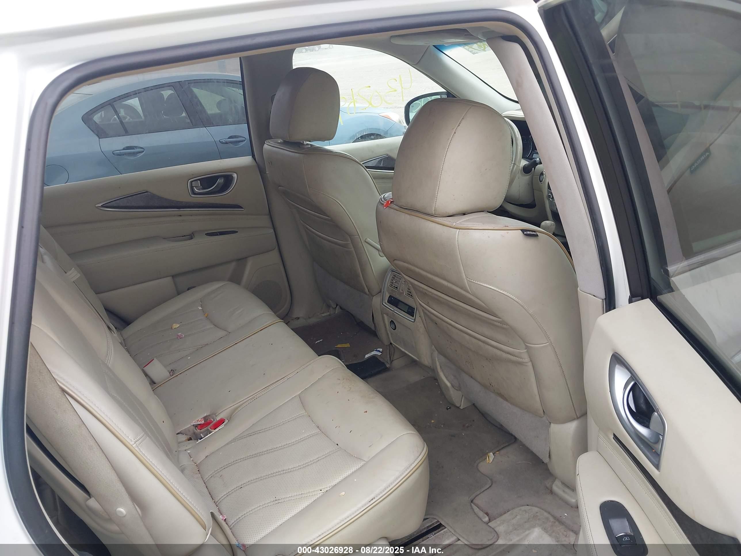 INFINITI QX60 image 8