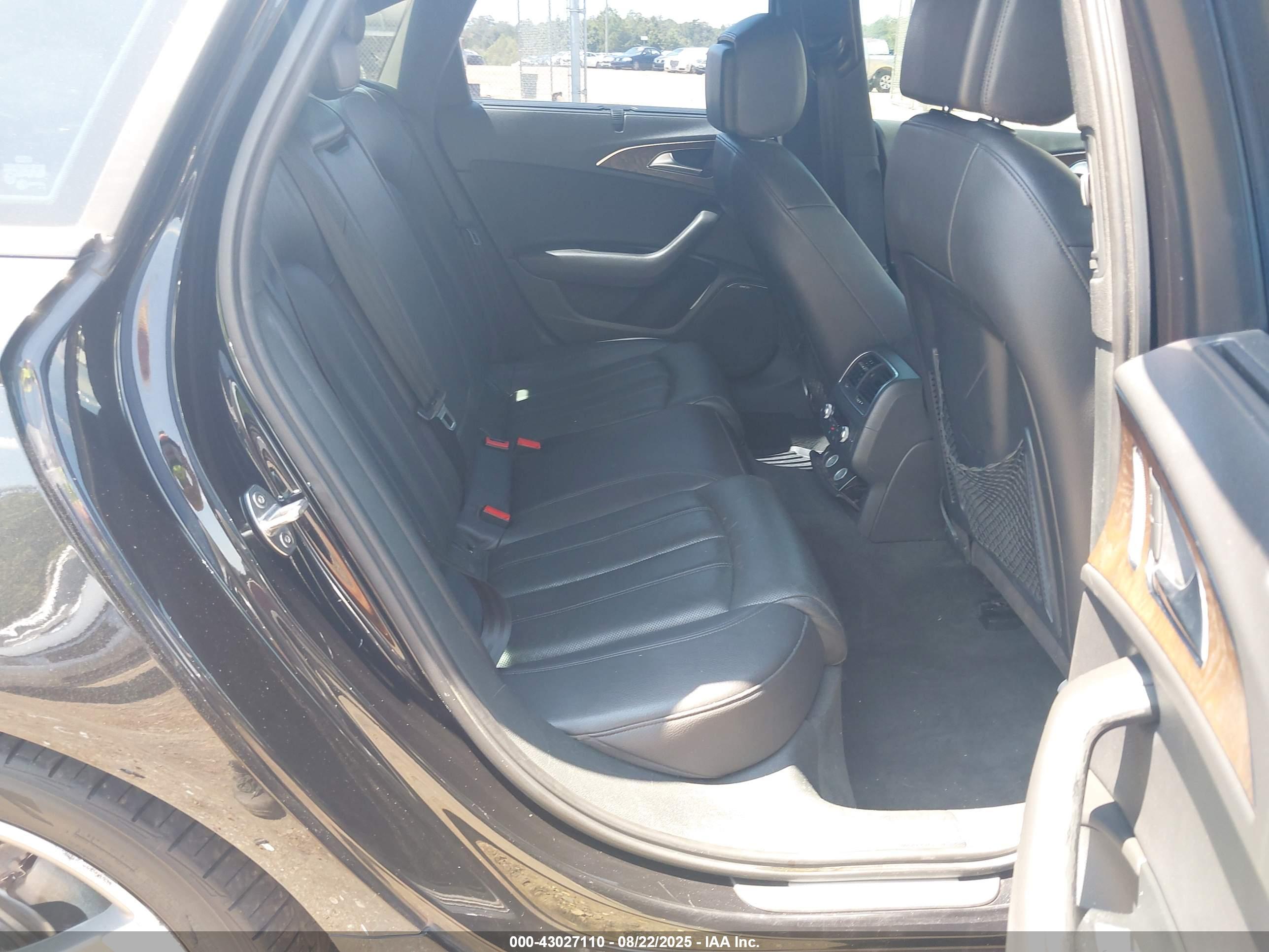 AUDI A6 image 8
