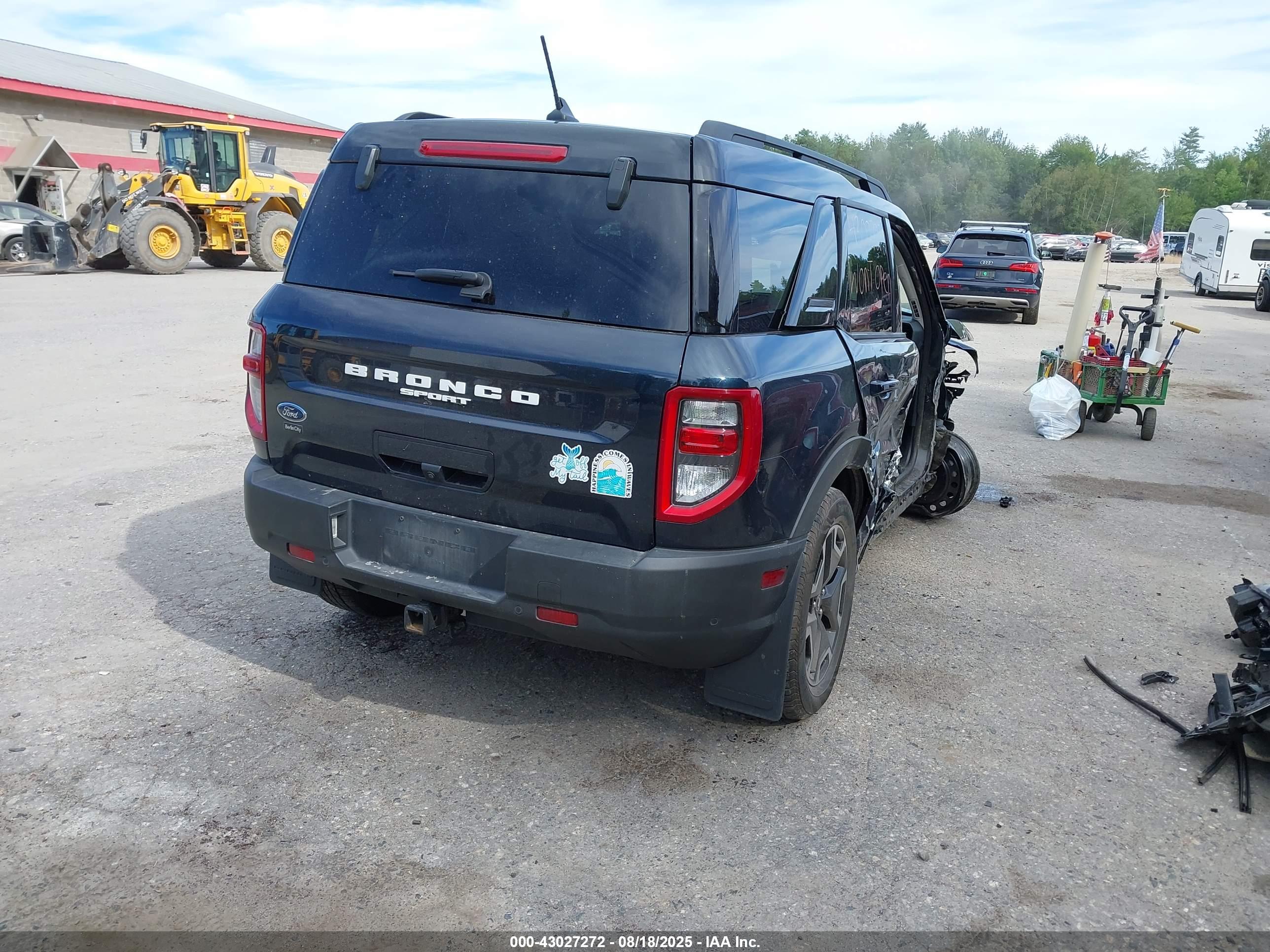 FORD BRONCO image 4