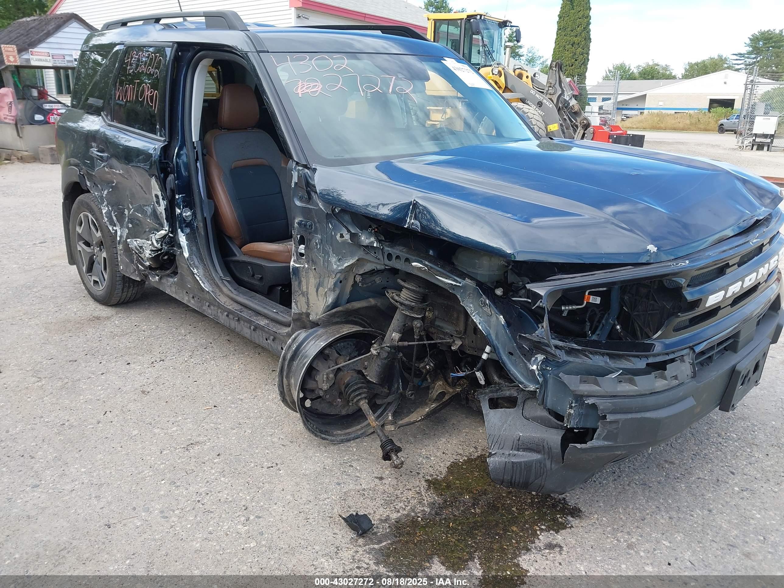 FORD BRONCO image 6