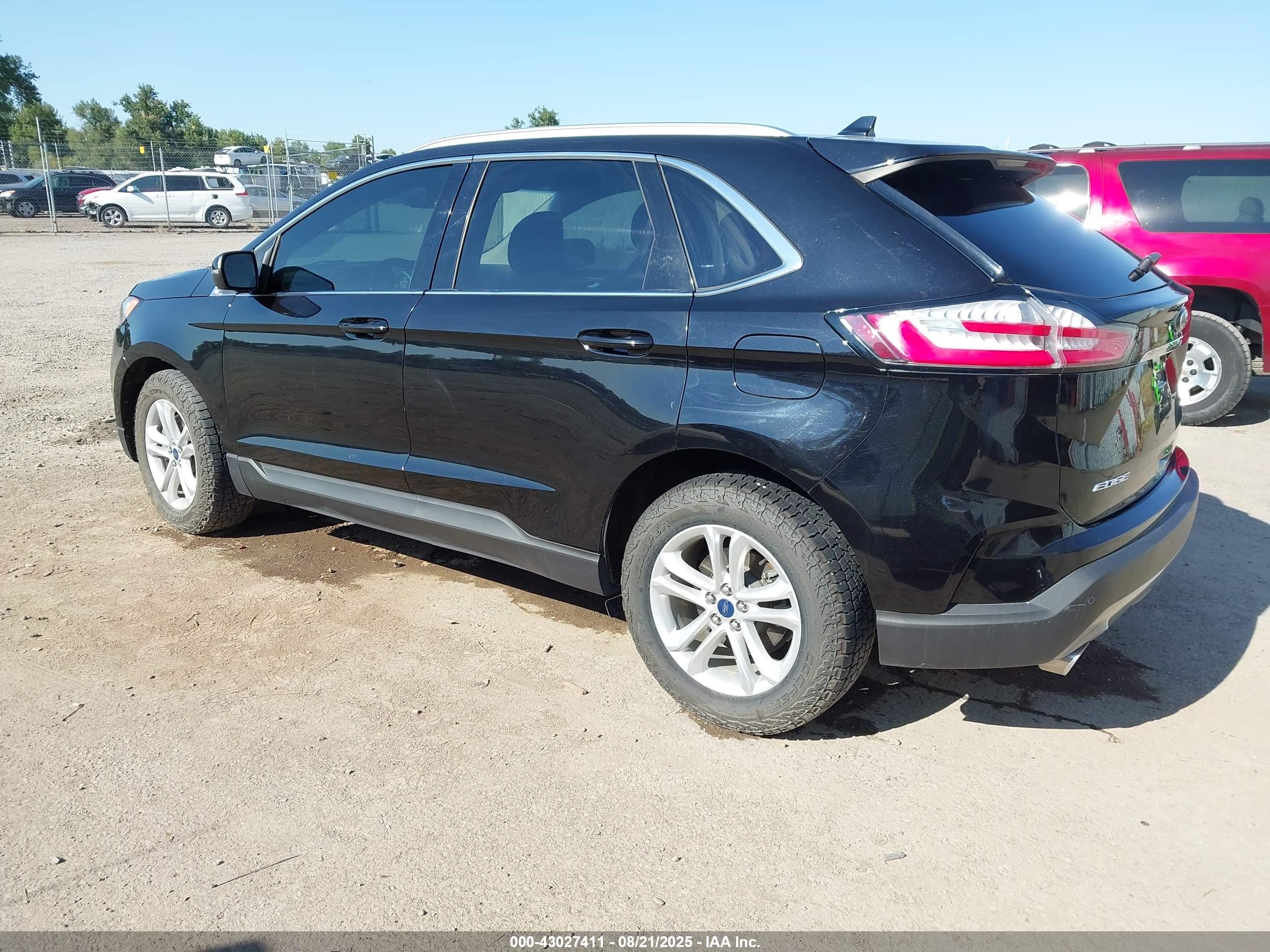FORD EDGE image 3