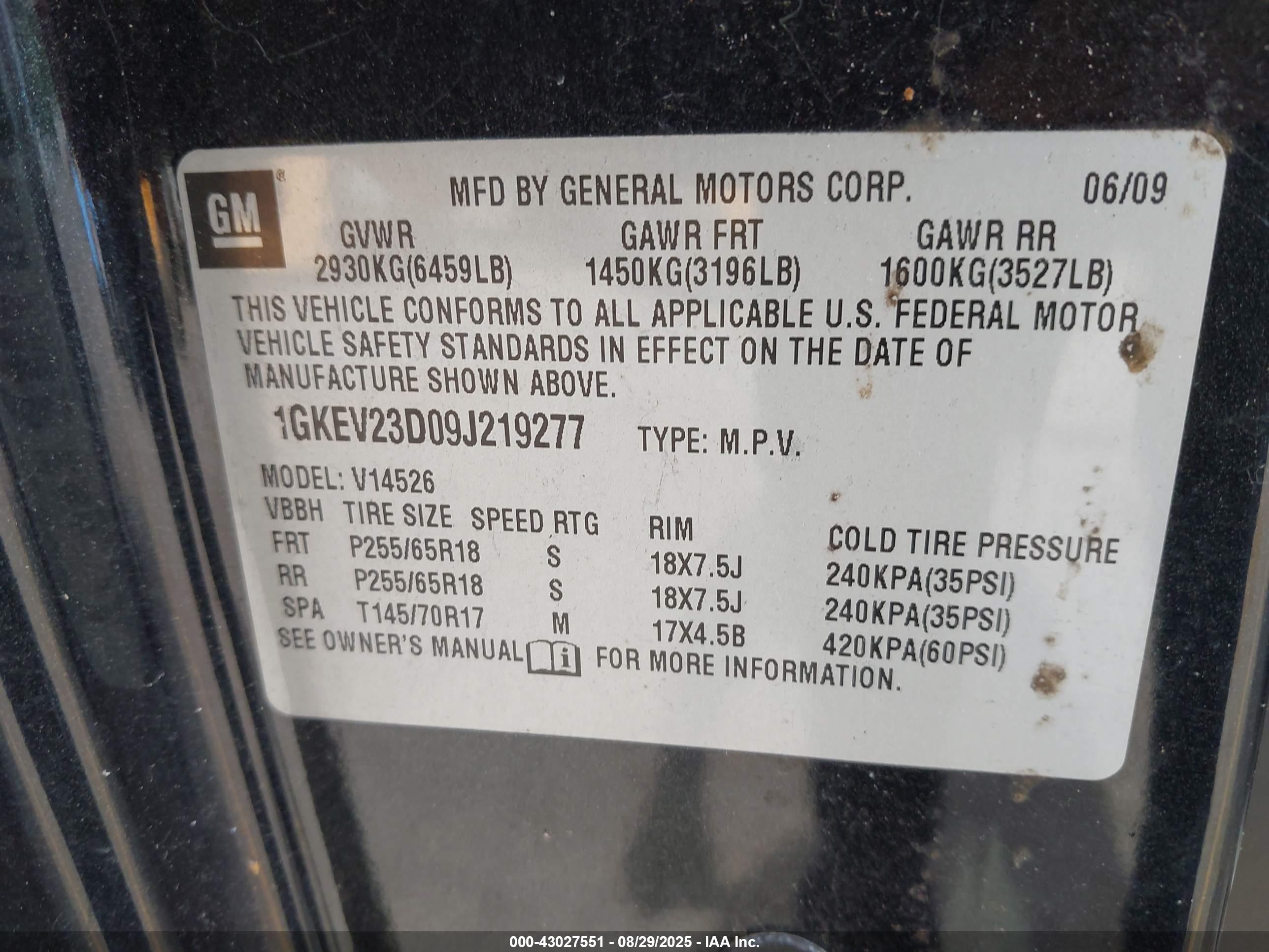 GMC ACADIA image 9