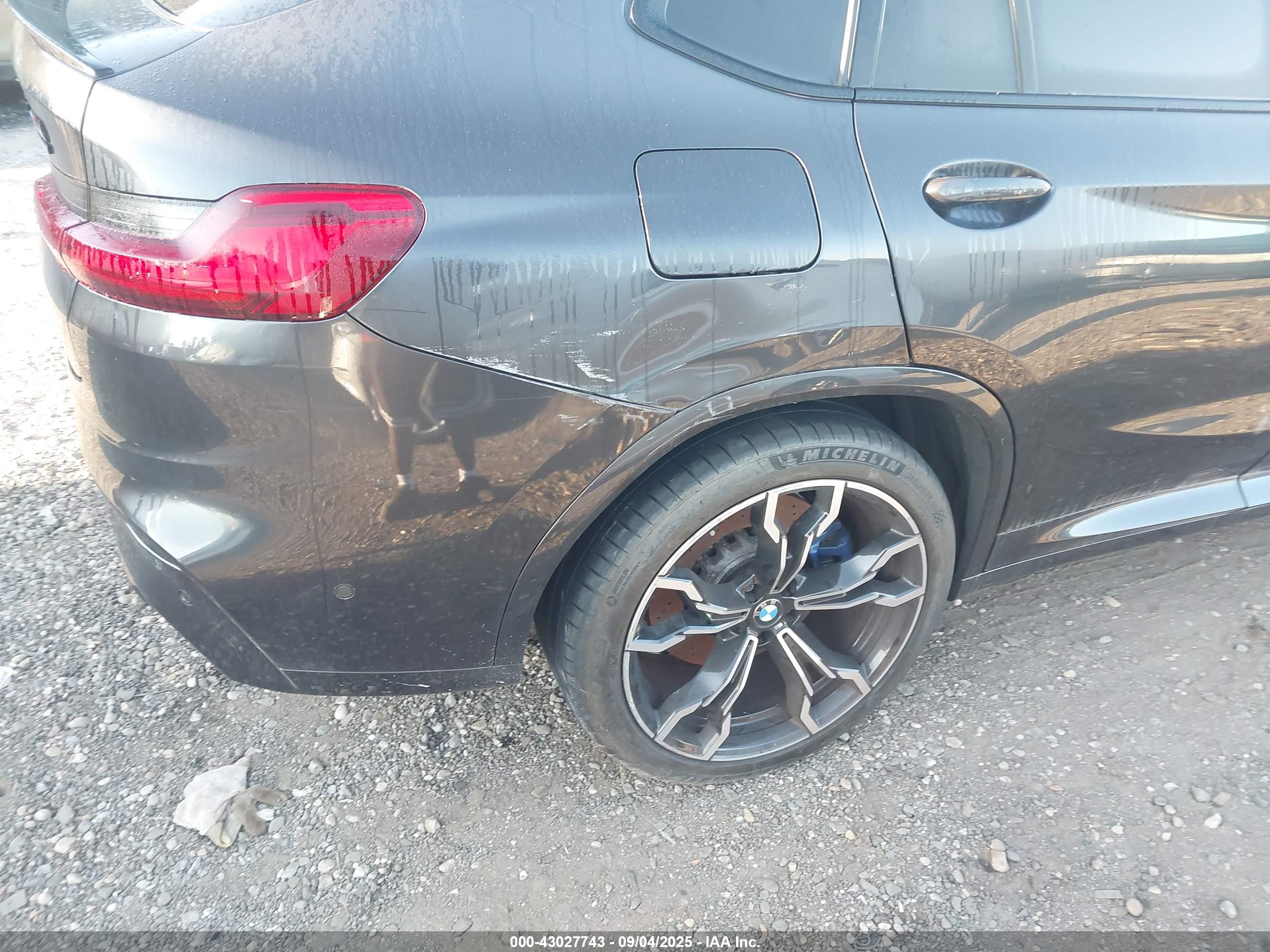 BMW X4 image 6