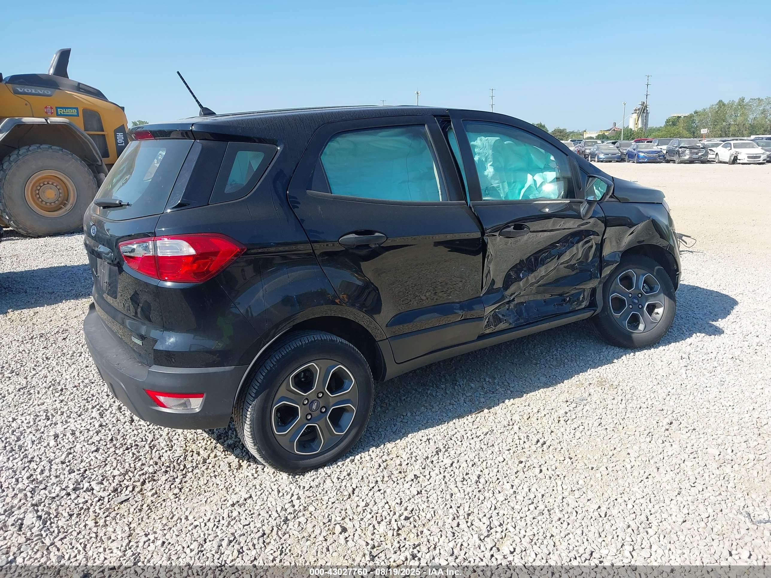 FORD ECOSPORT image 4