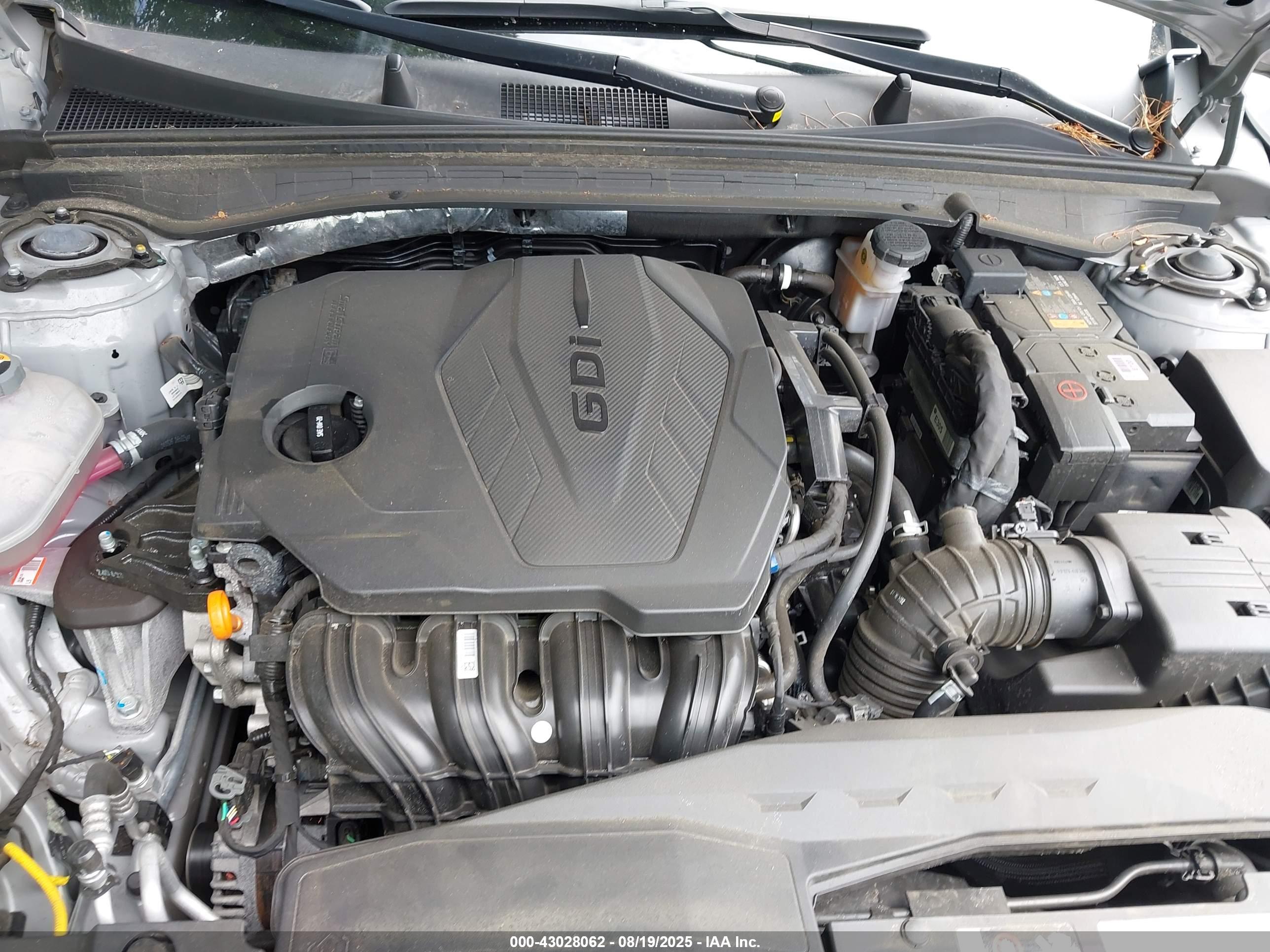 KIA K5 image 10