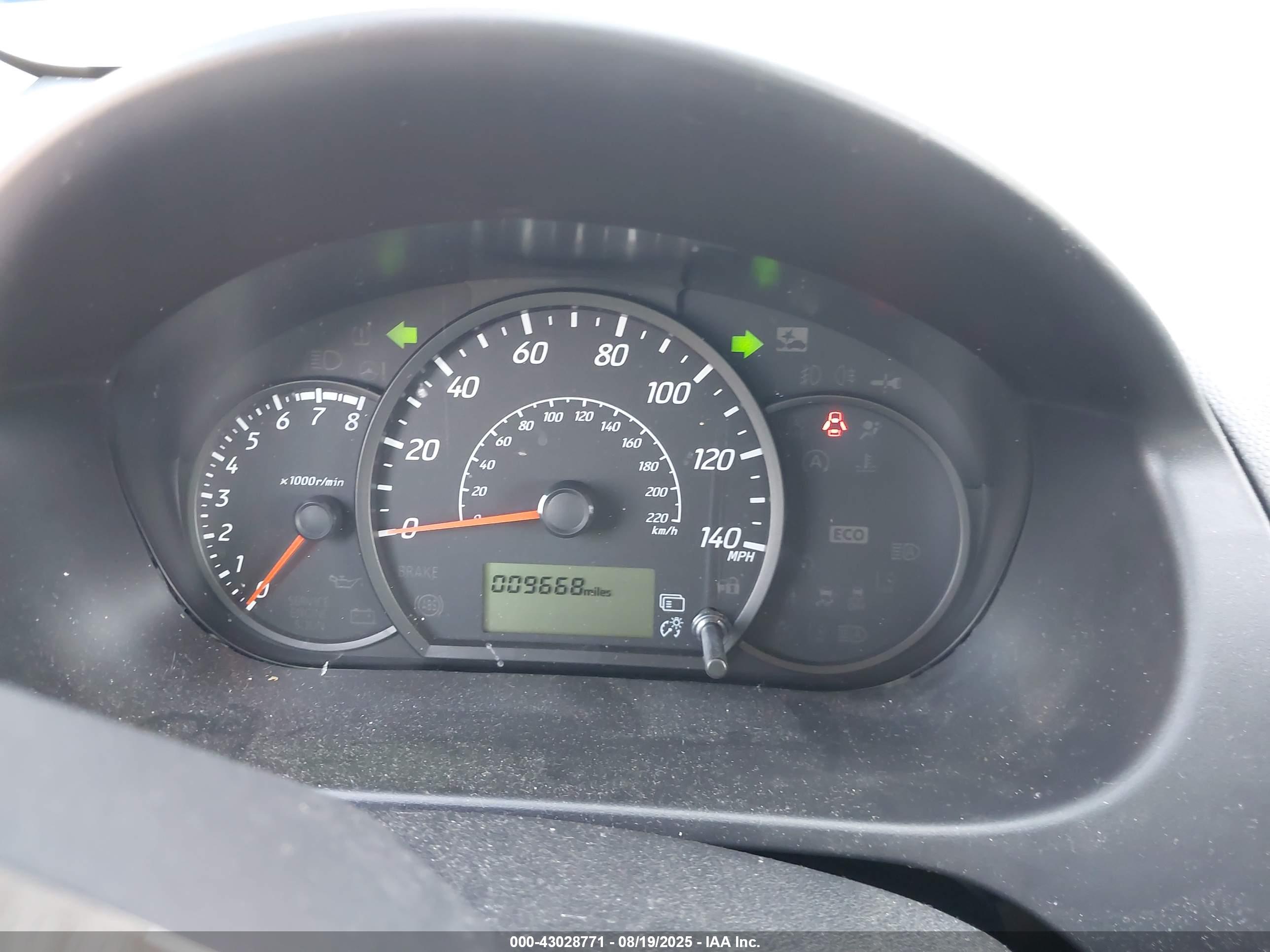 MITSUBISHI MIRAGE image 7