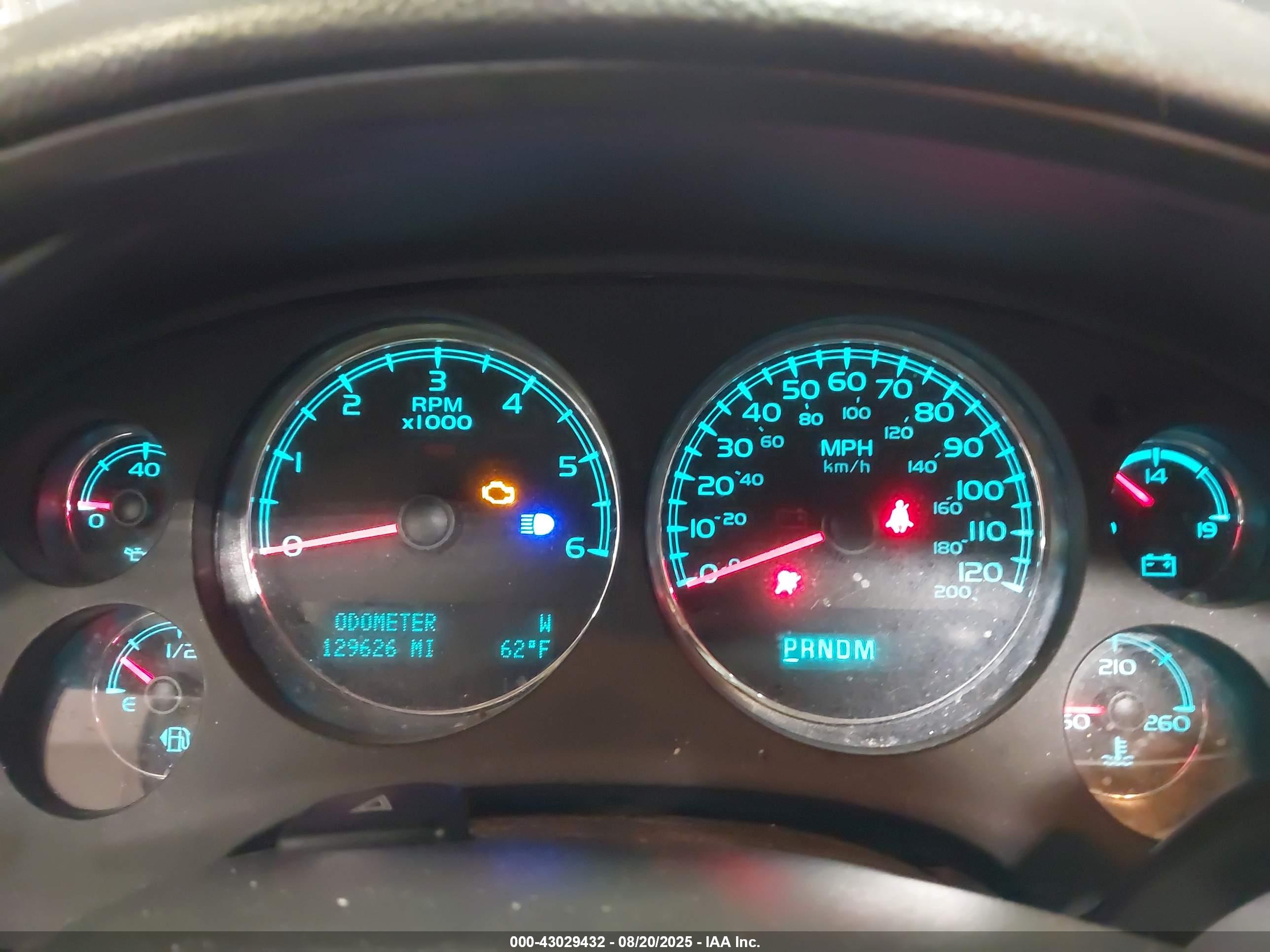 GMC YUKON image 7