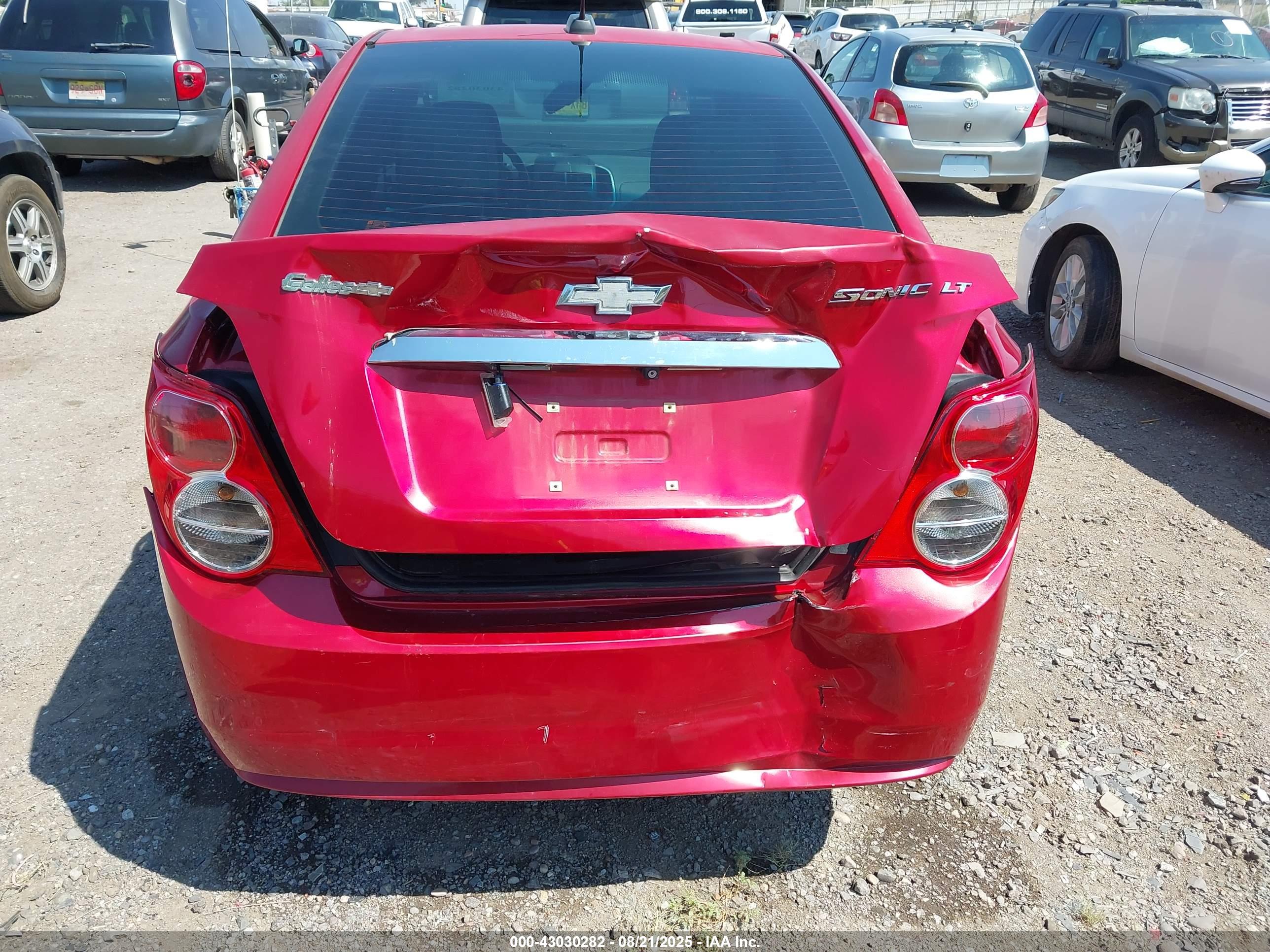 CHEVROLET SONIC image 6