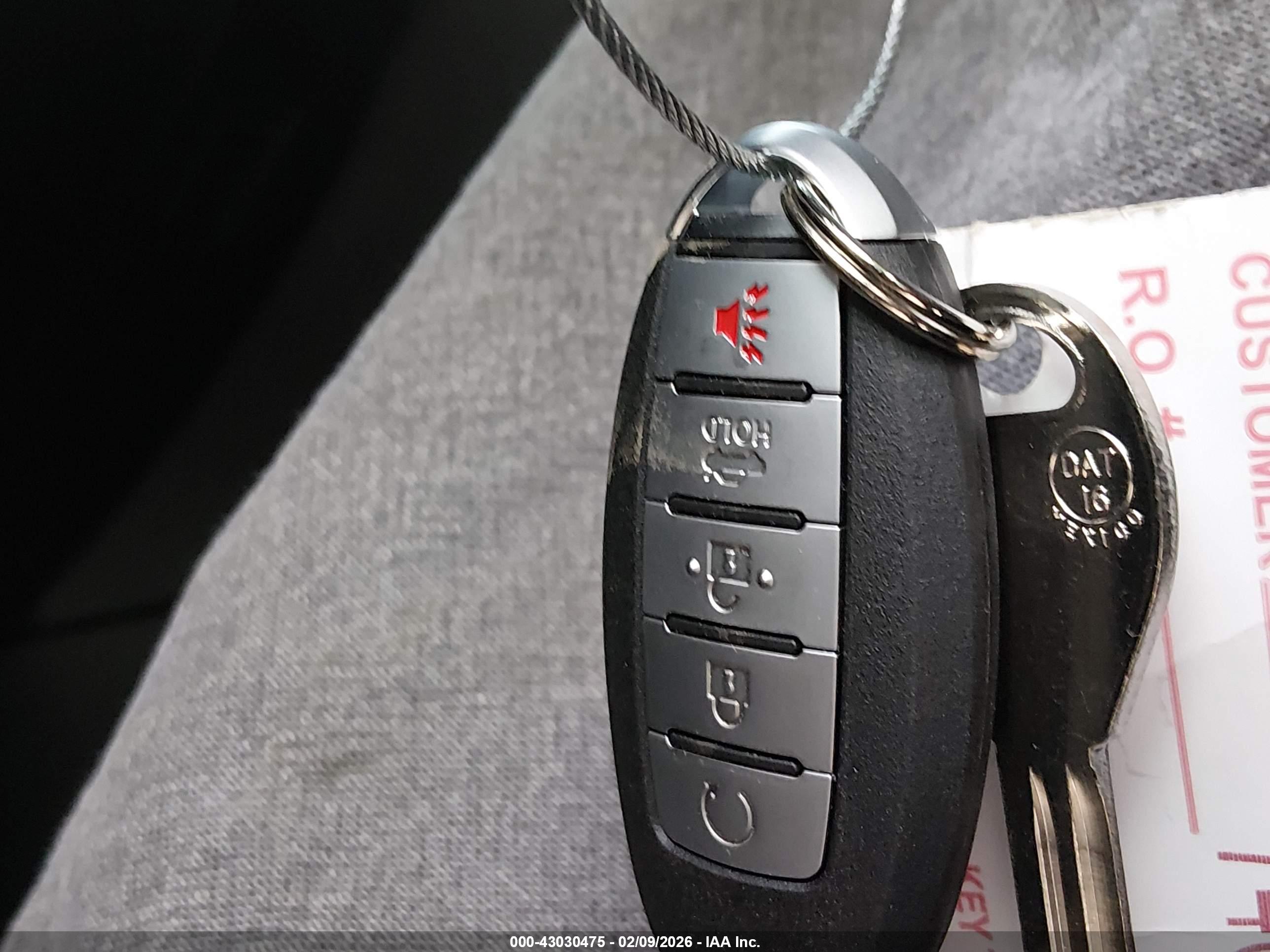 NISSAN ROGUE image 11