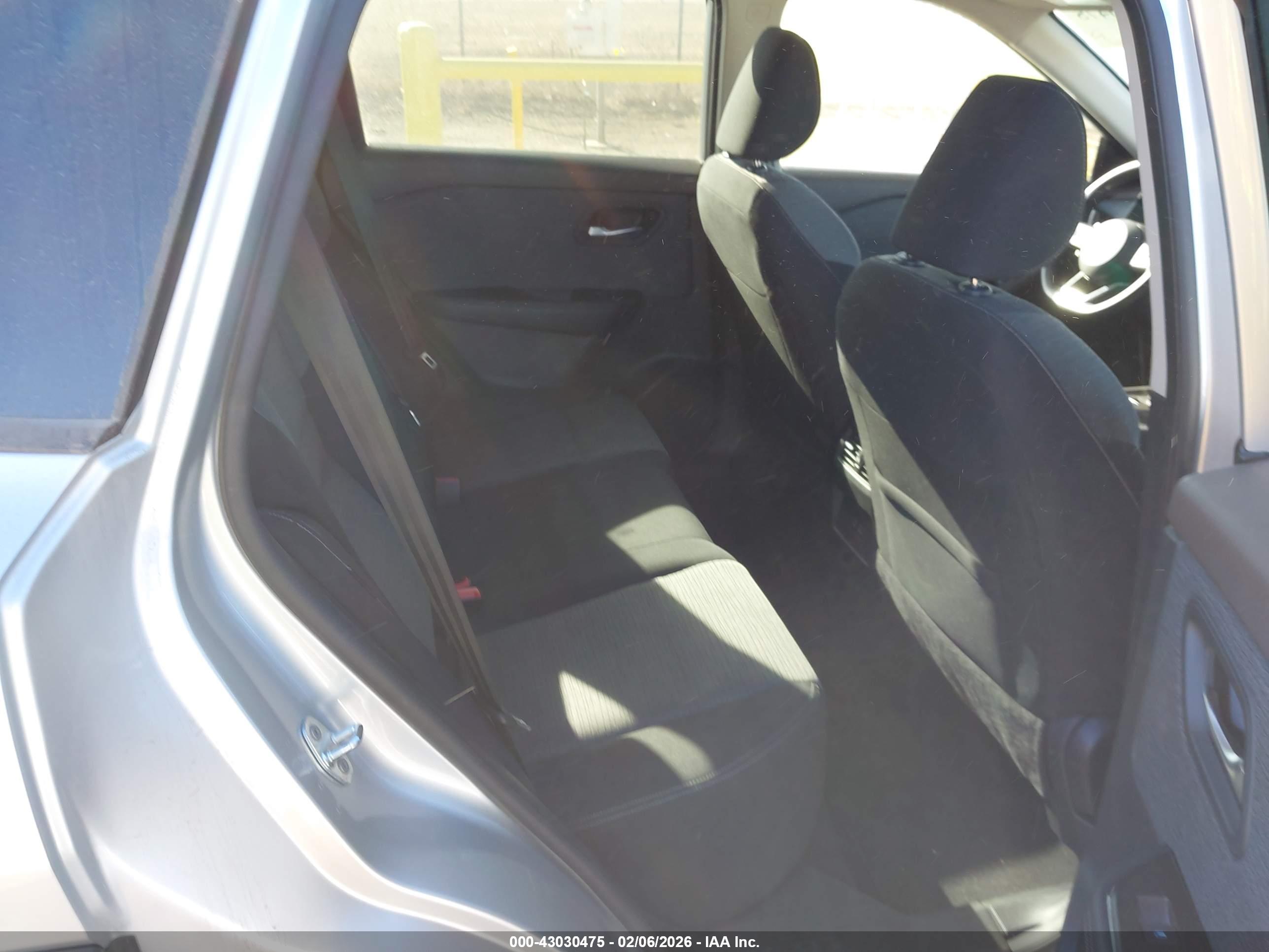 NISSAN ROGUE image 8