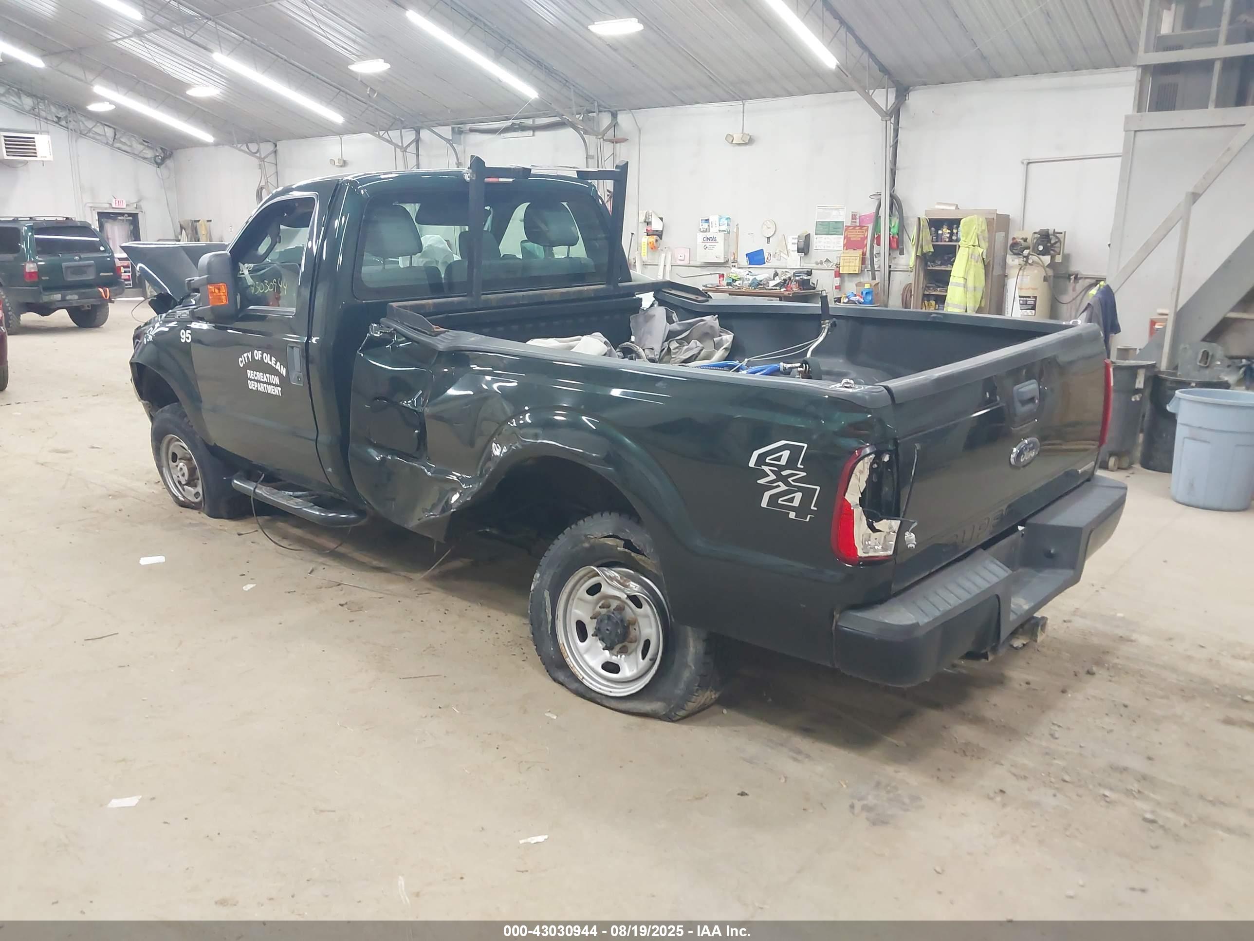 FORD F-250 image 3