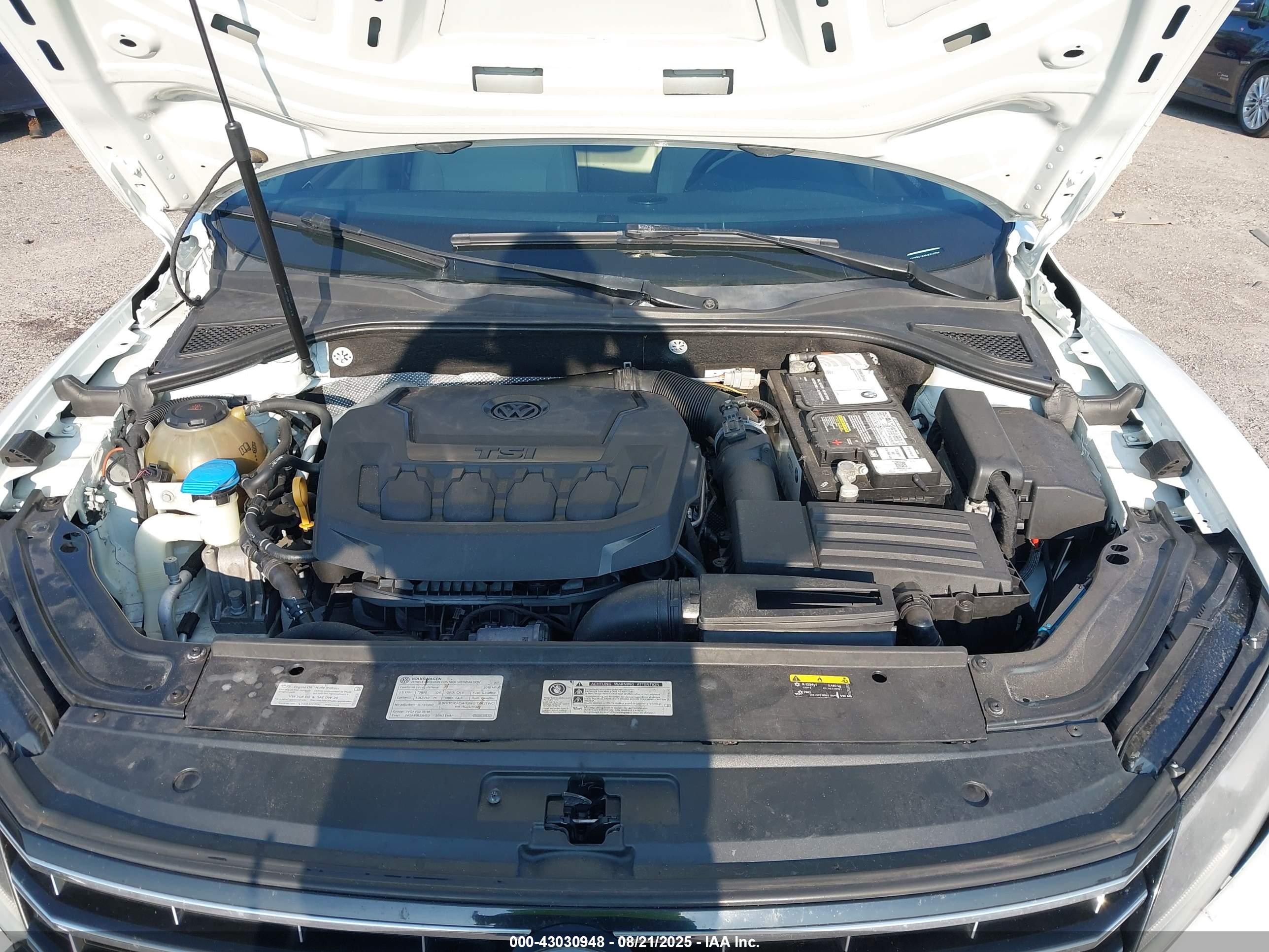 VOLKSWAGEN PASSAT image 10