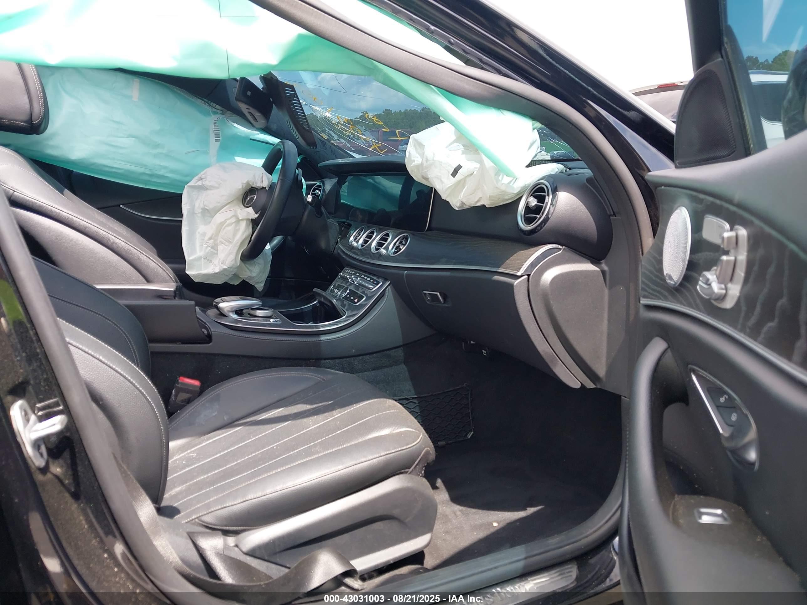 MERCEDES-BENZ E image 5