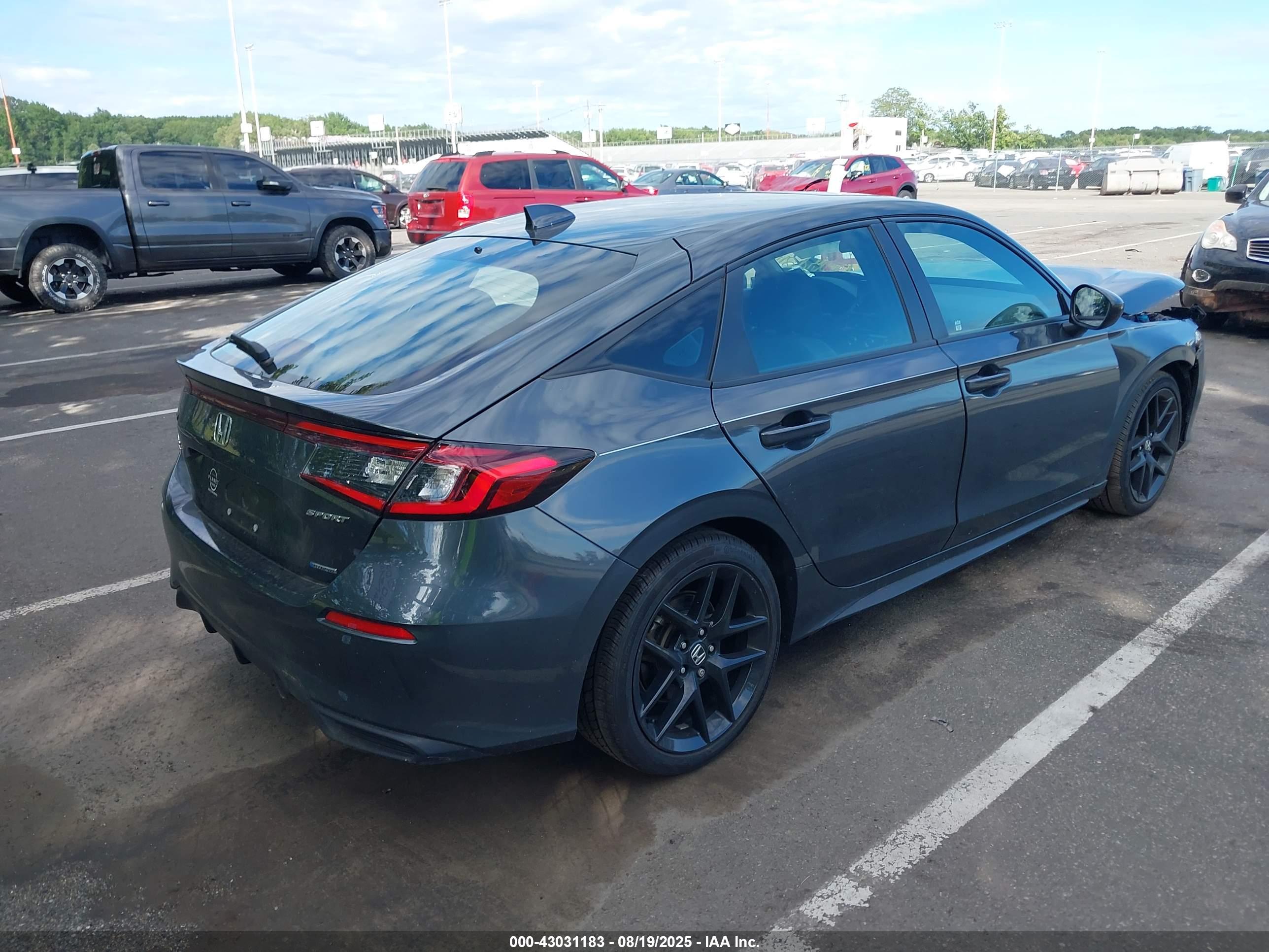 HONDA CIVIC image 4