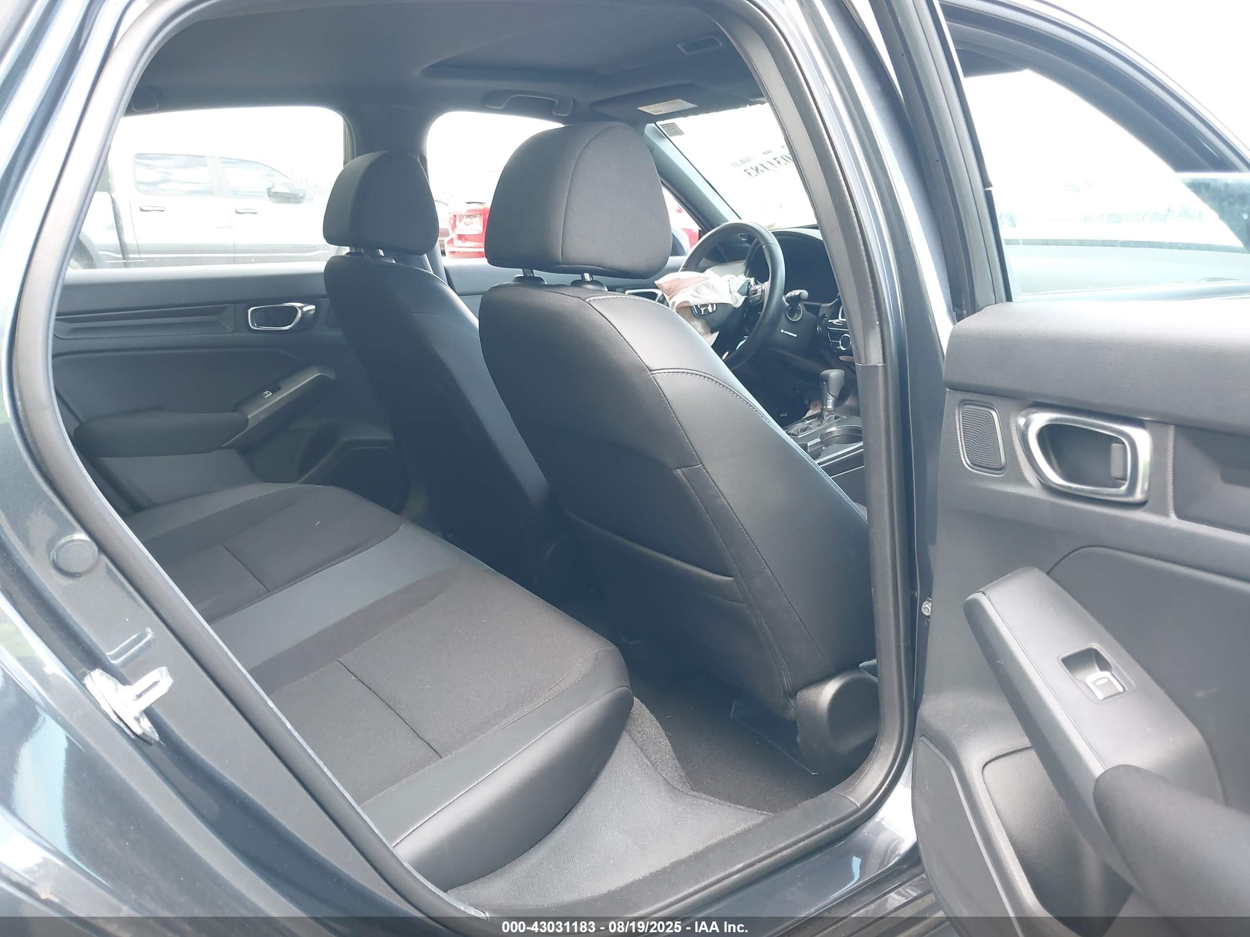 HONDA CIVIC image 8