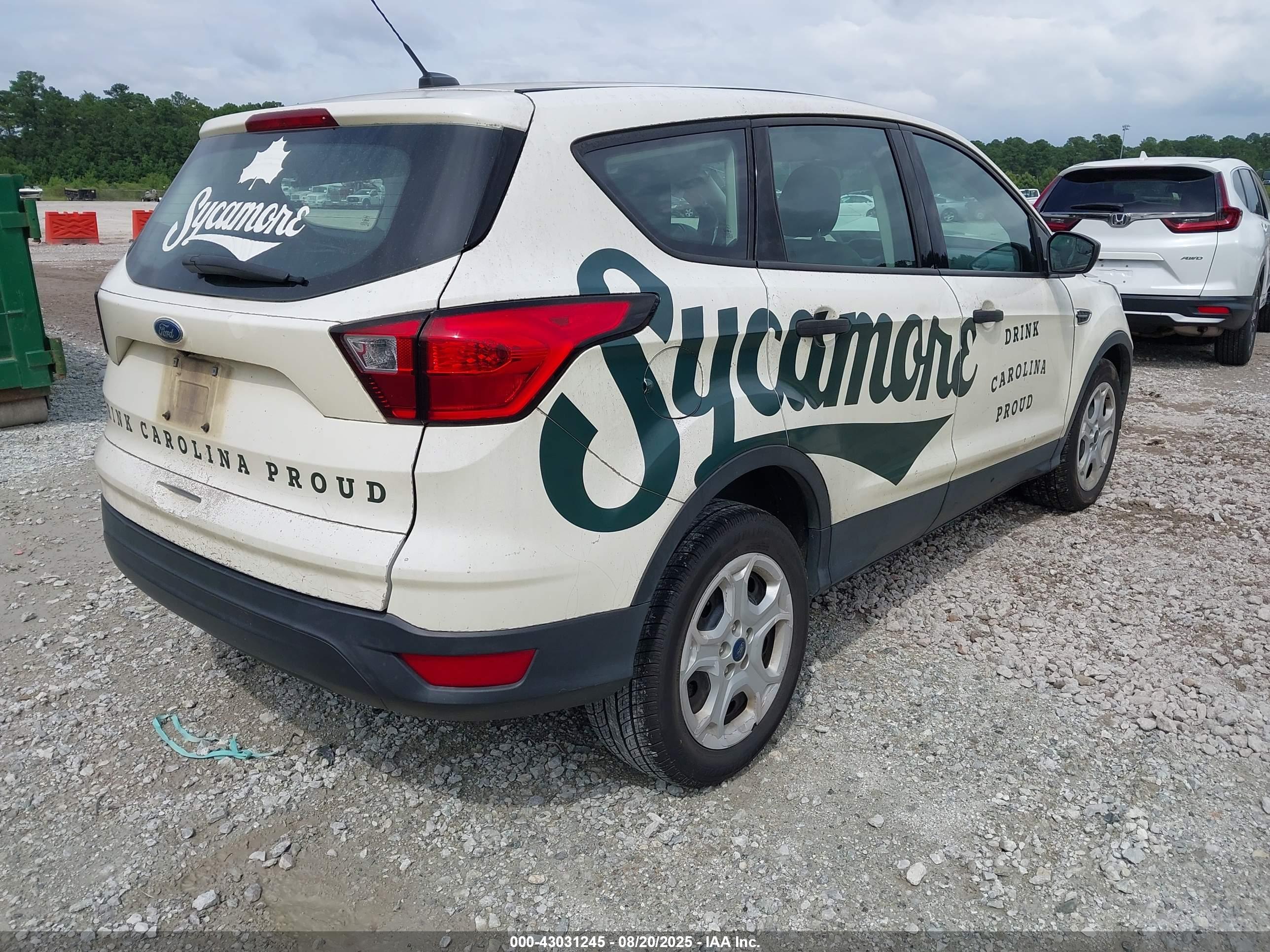 FORD ESCAPE image 4