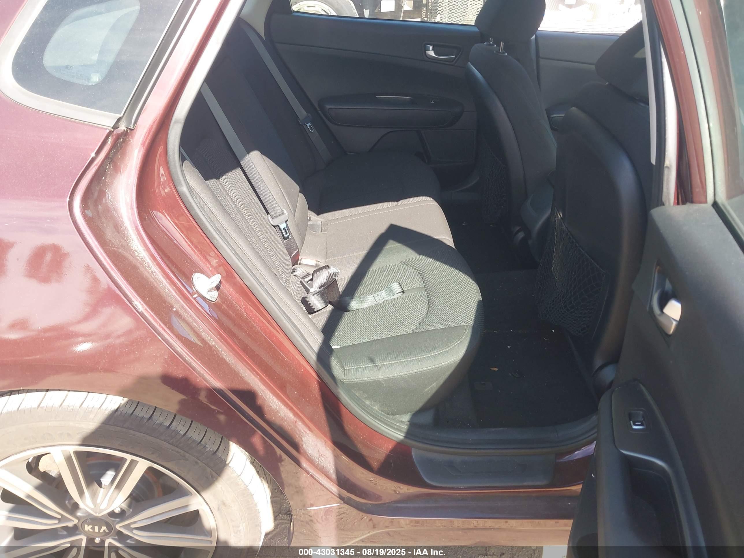 KIA OPTIMA image 8