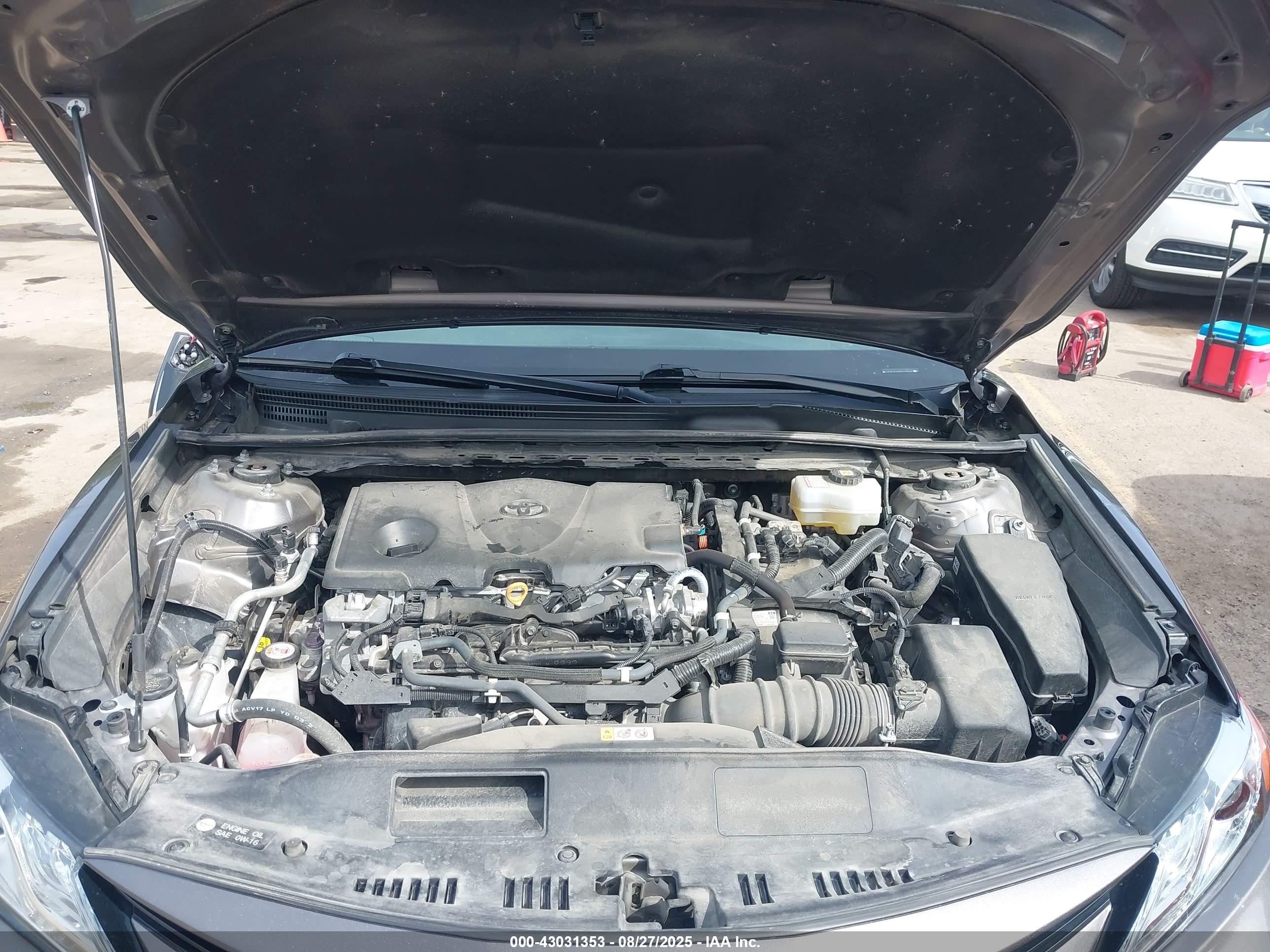 TOYOTA CAMRY image 10