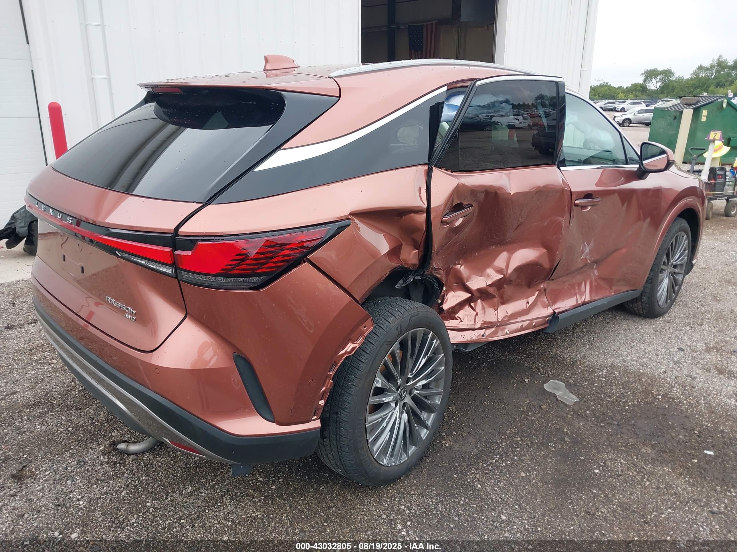 LEXUS RX image 4