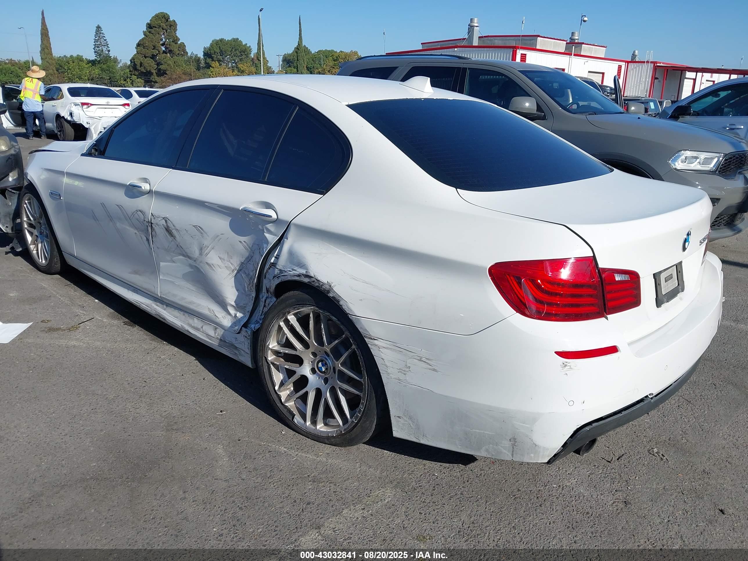 BMW 535I image 3