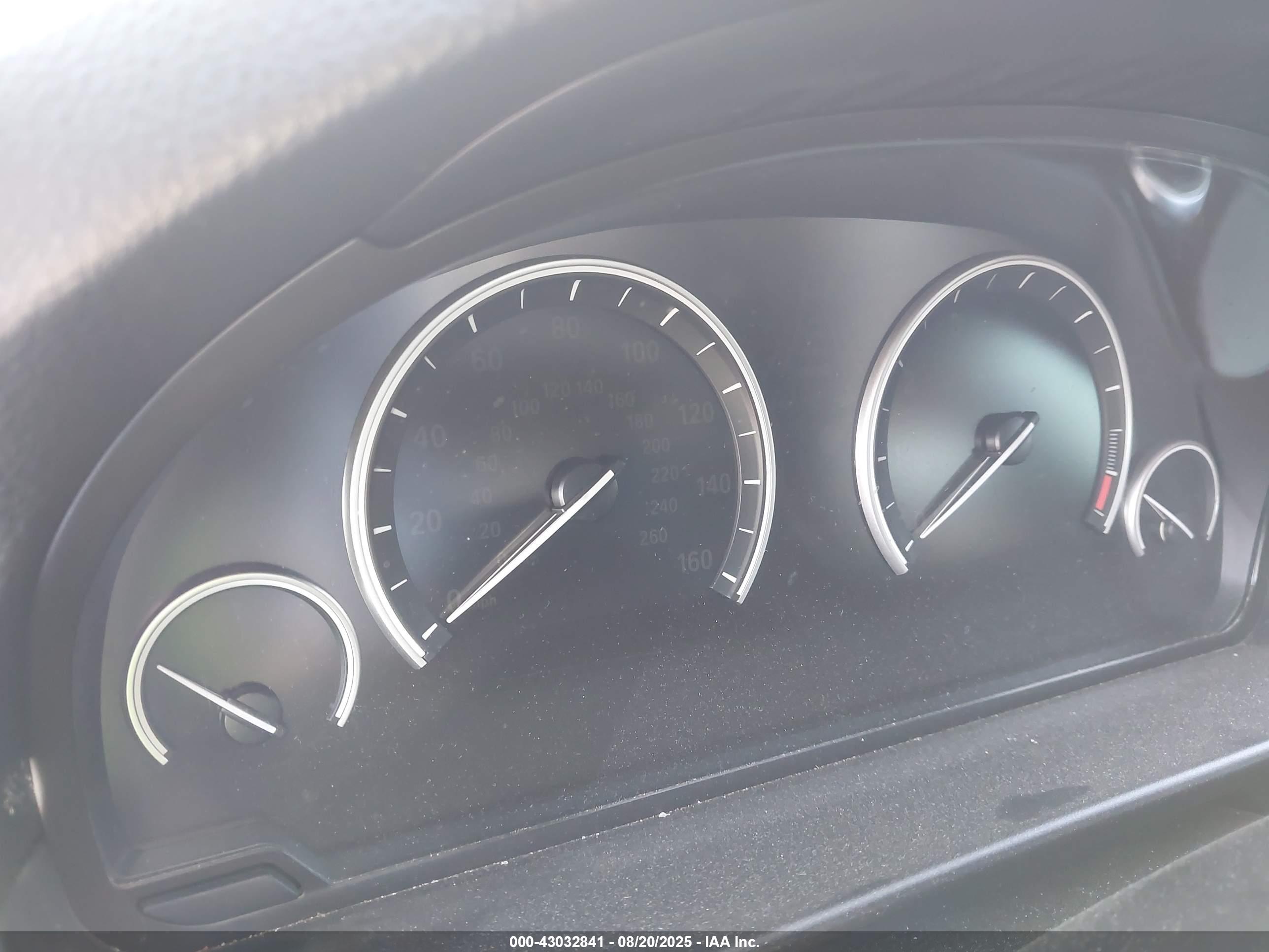 BMW 535I image 7