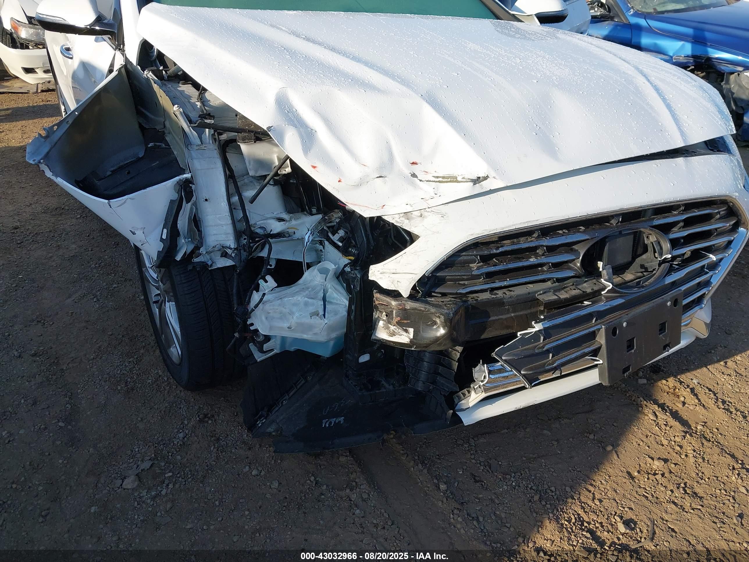HYUNDAI SONATA image 6