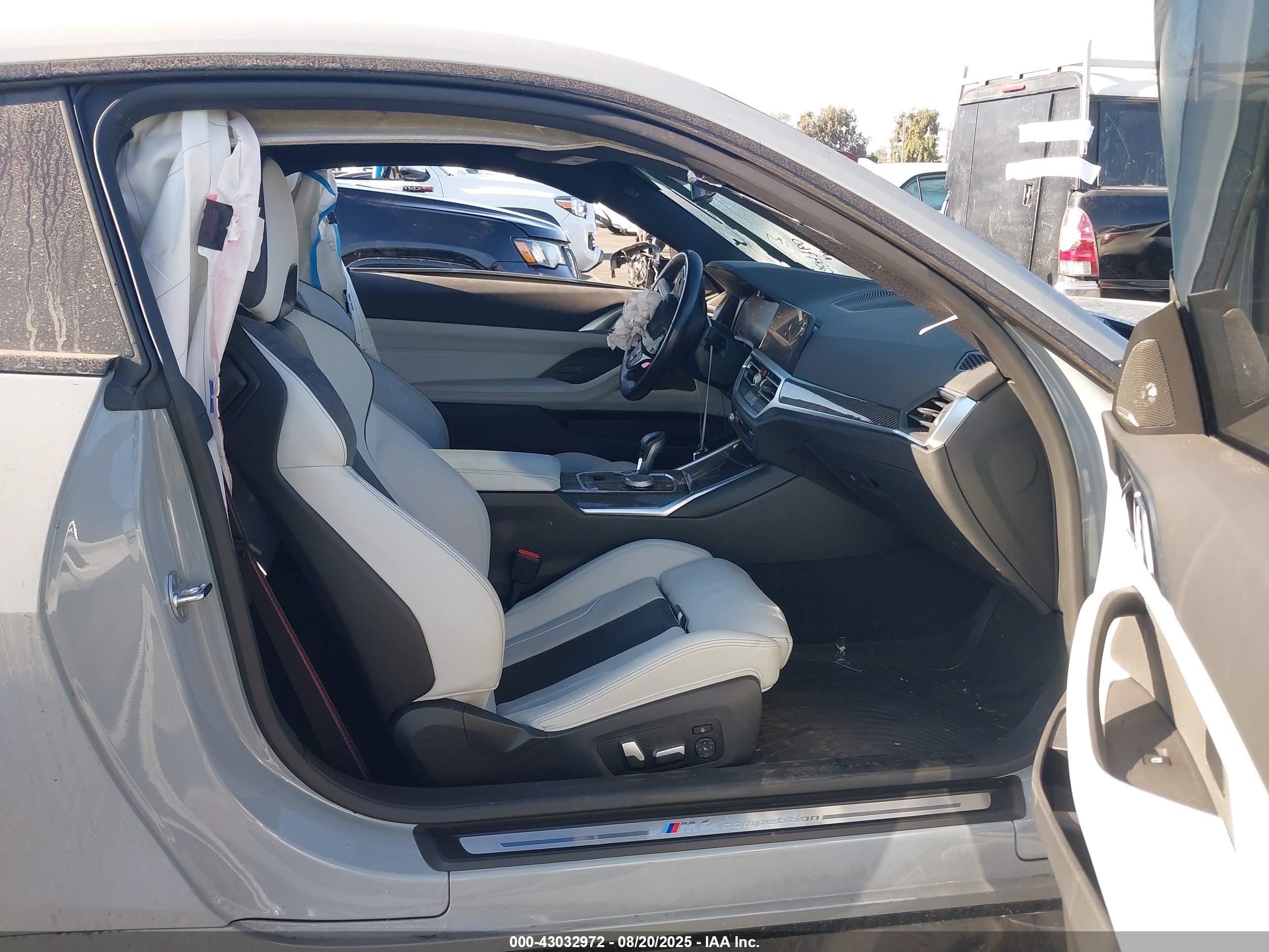 BMW M4 image 5