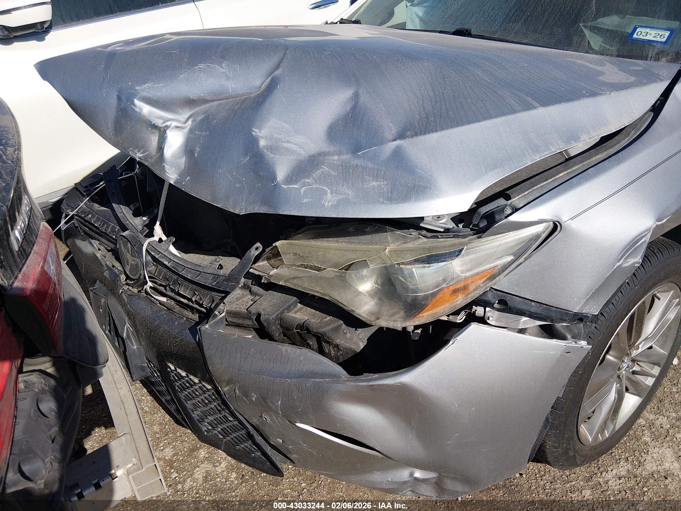 TOYOTA CAMRY image 6