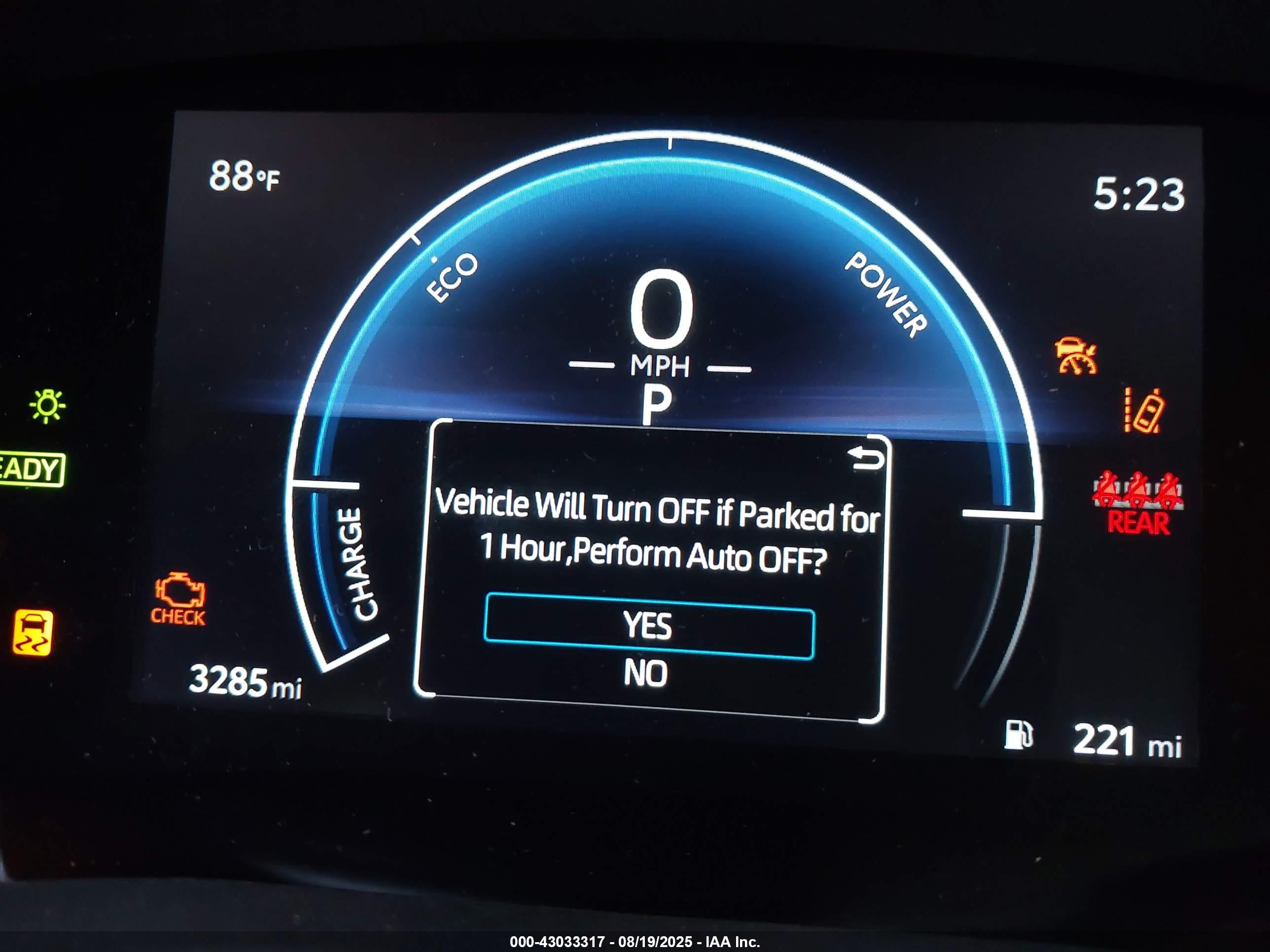 TOYOTA CAMRY image 7