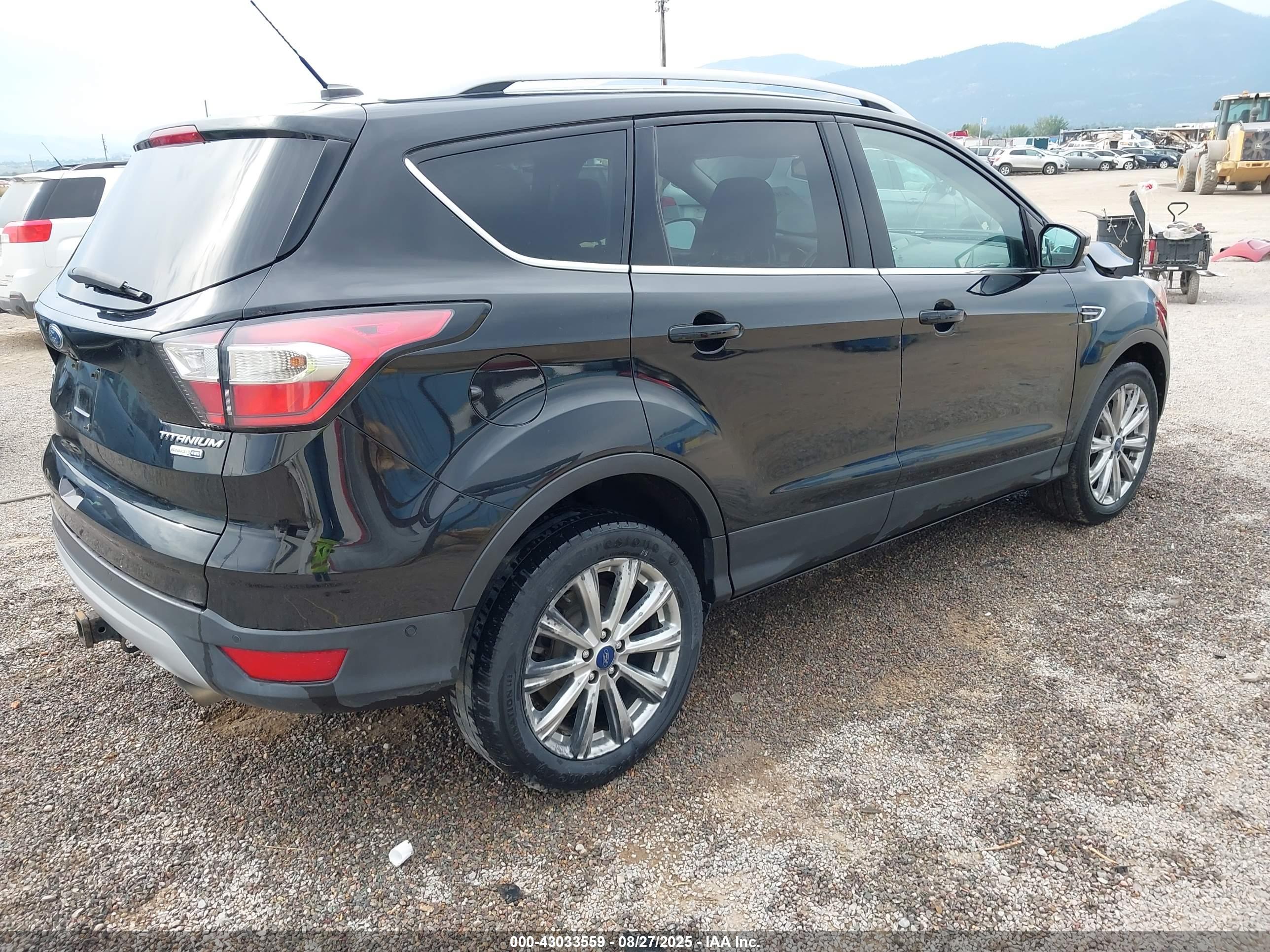 FORD ESCAPE image 4