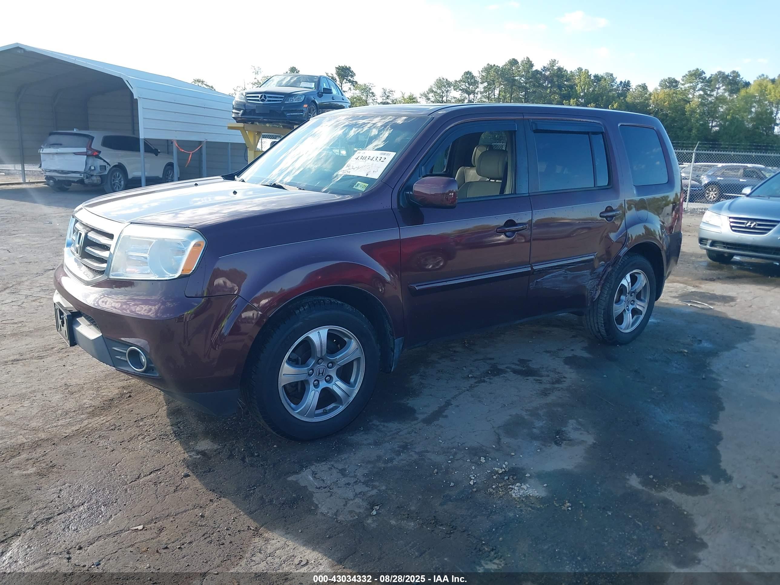 HONDA PILOT image 2