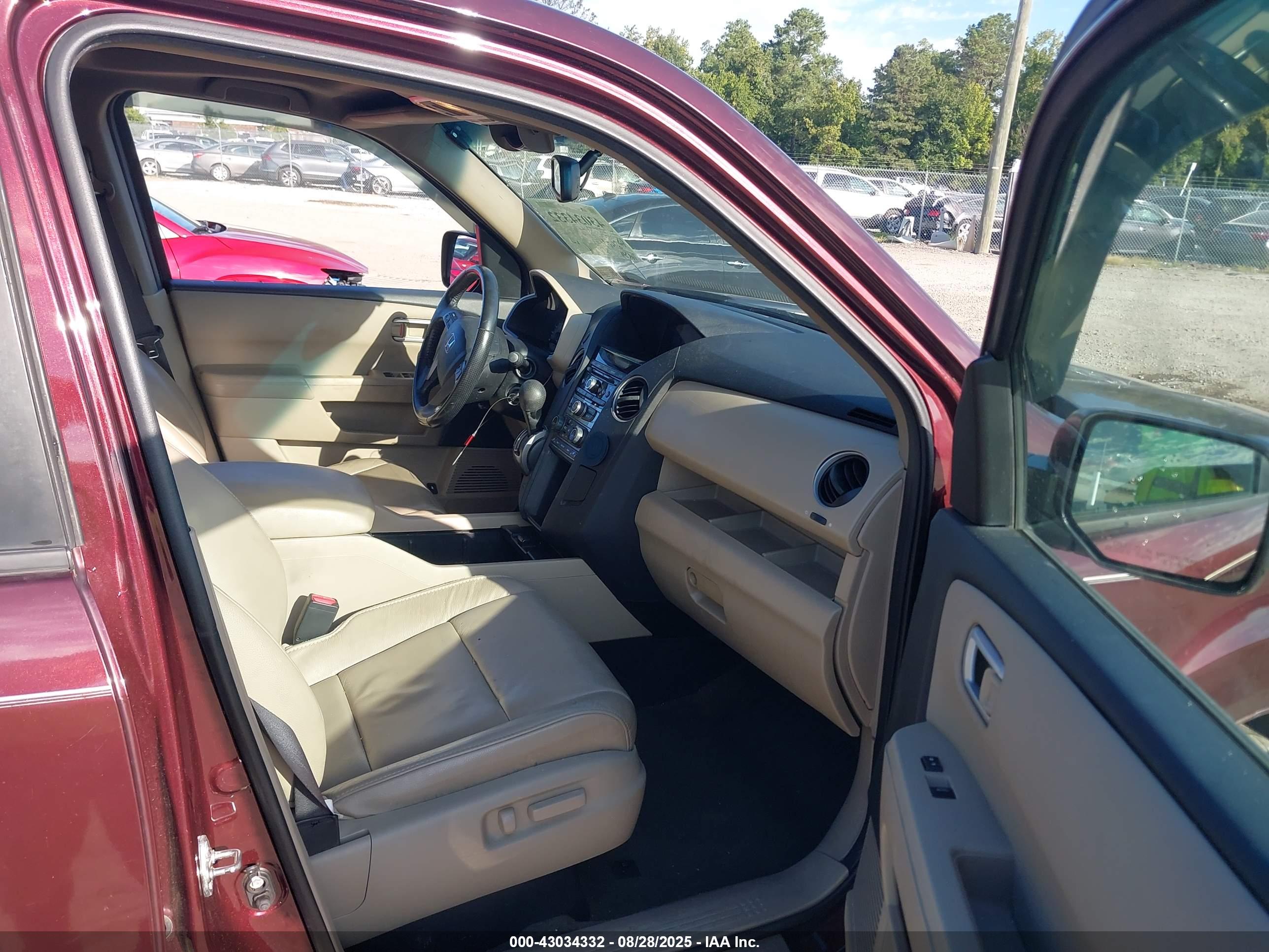 HONDA PILOT image 5