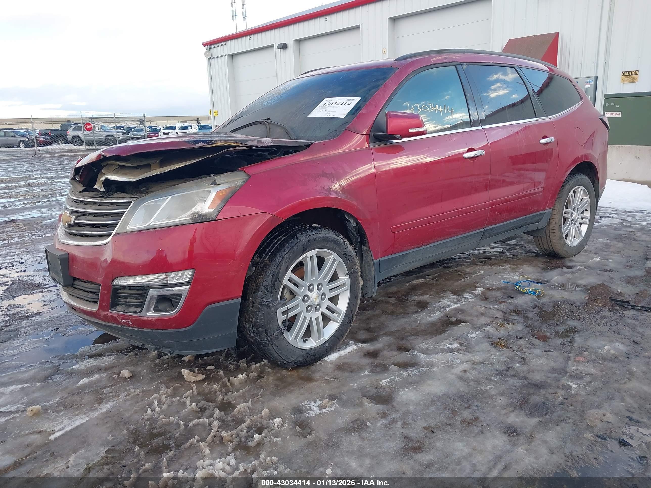 CHEVROLET TRAVERSE image 2