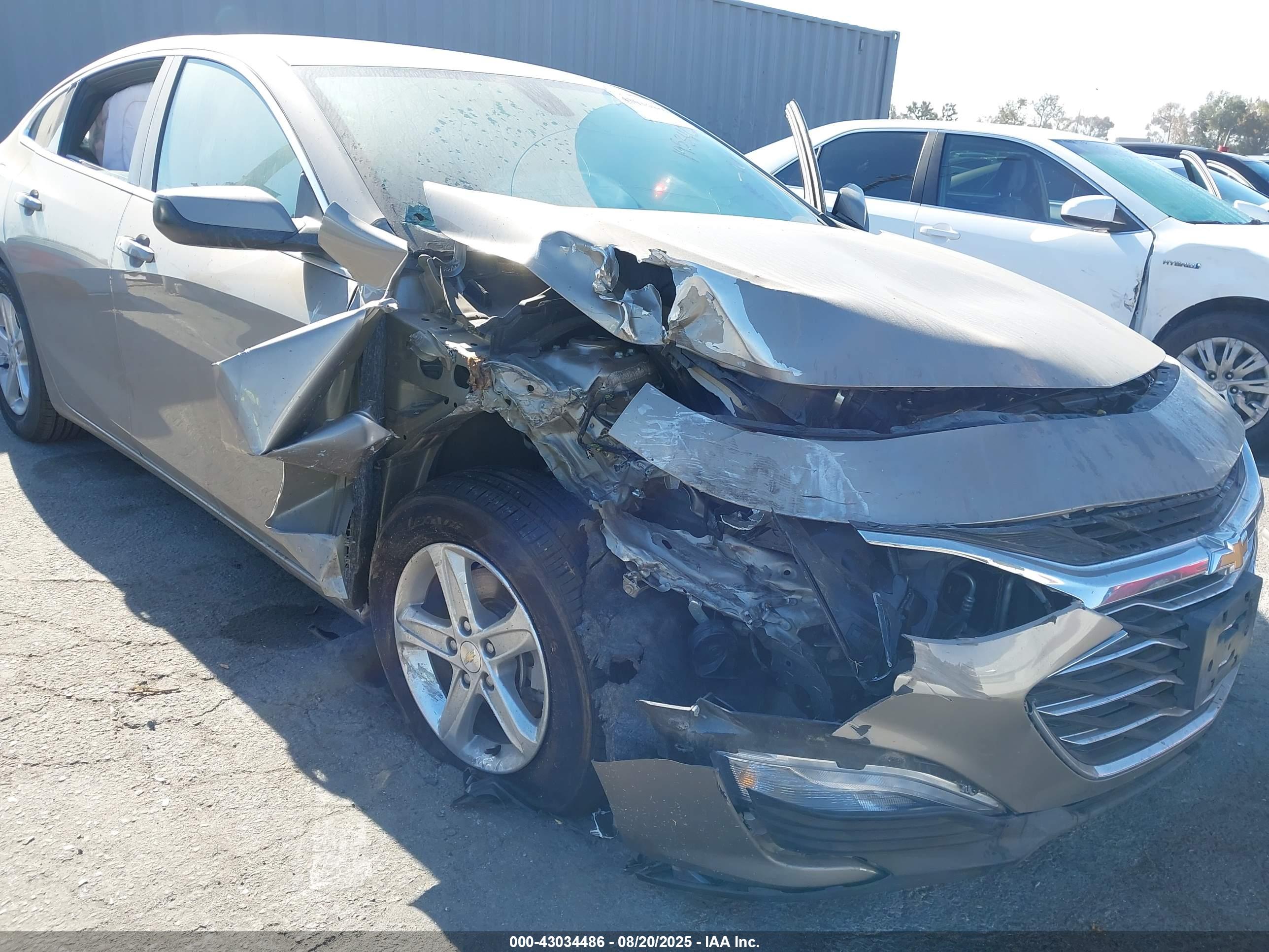 CHEVROLET MALIBU image 6