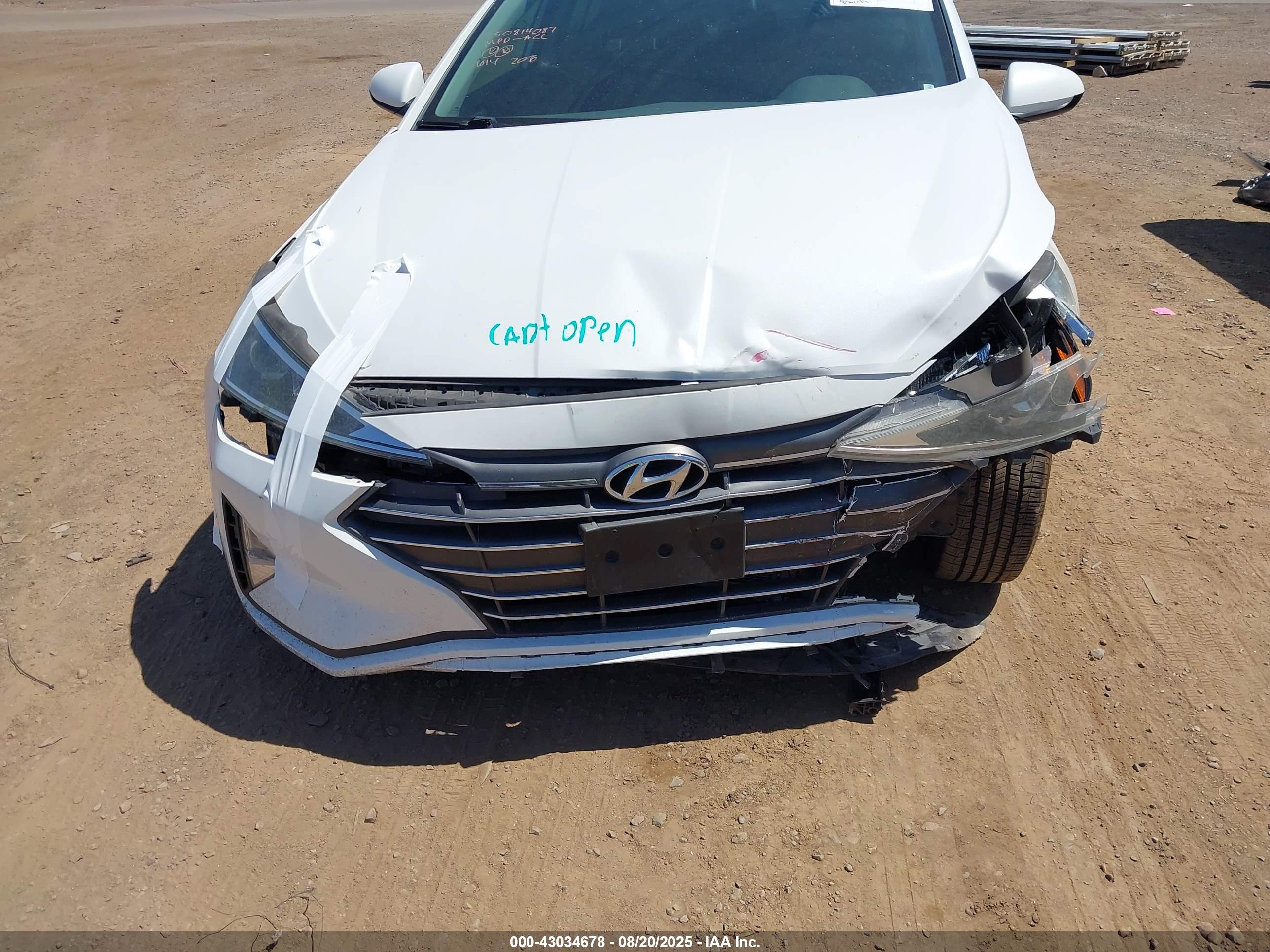 HYUNDAI ELANTRA image 6