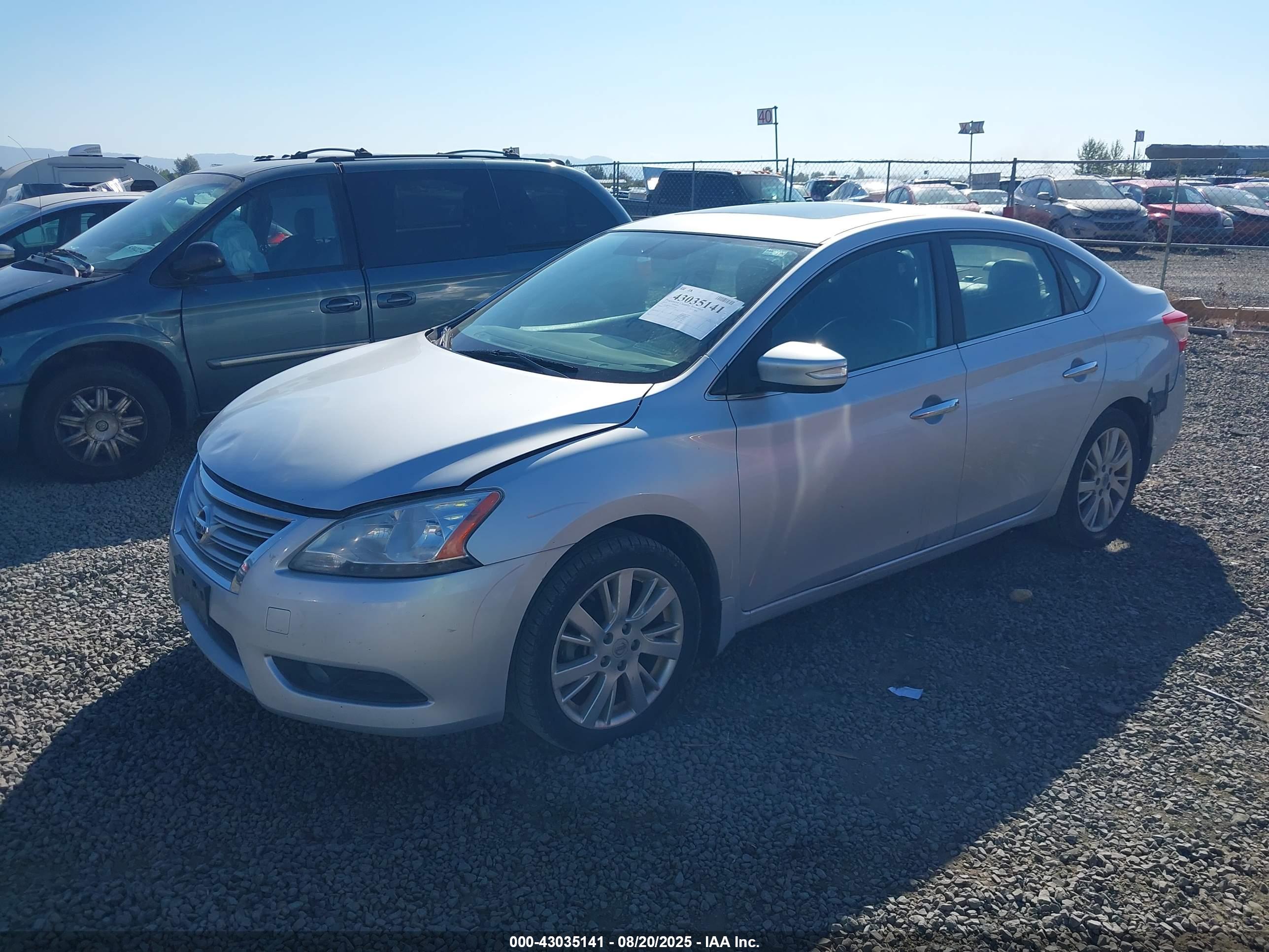 NISSAN SENTRA image 2
