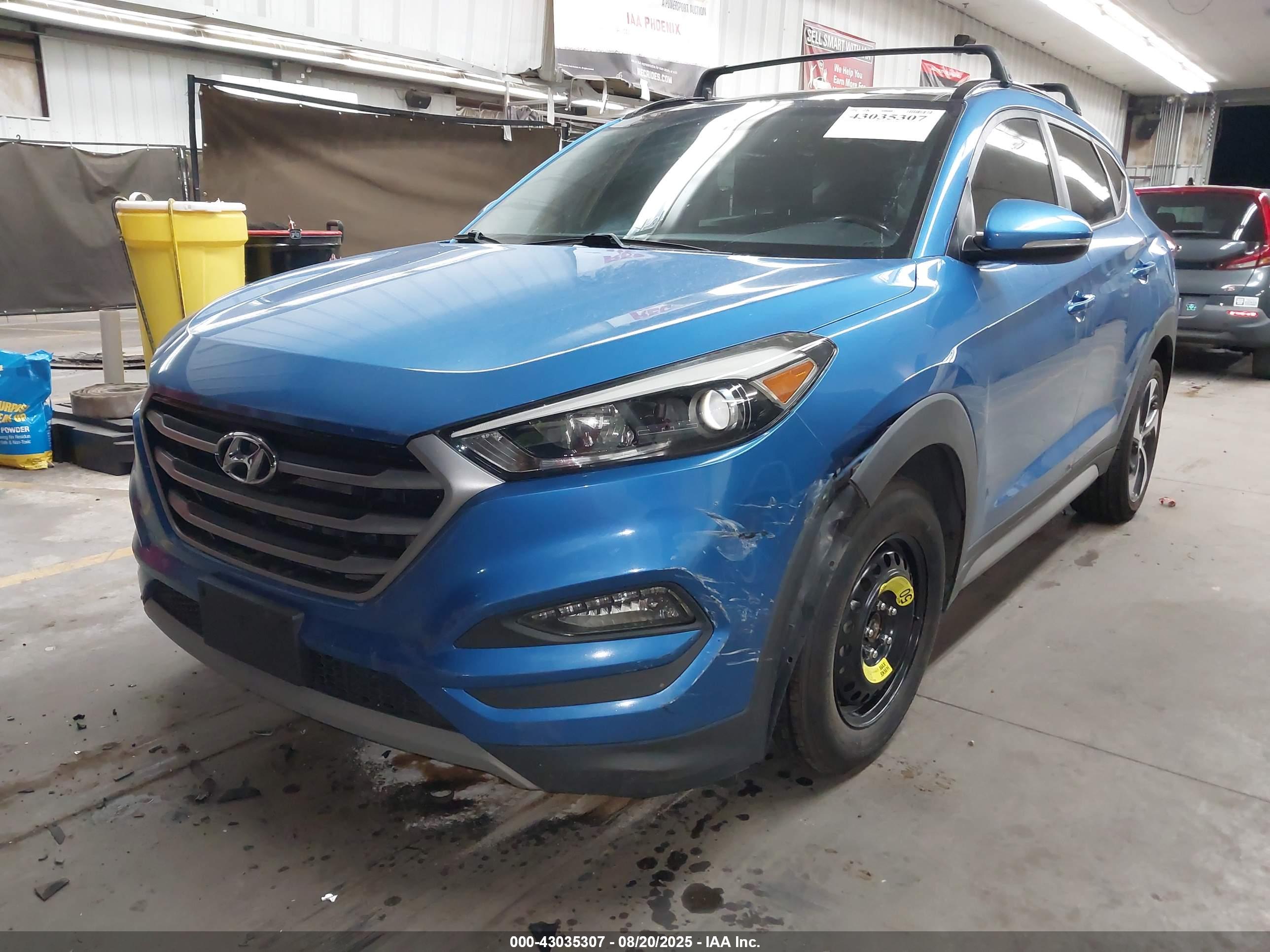 HYUNDAI TUCSON image 2