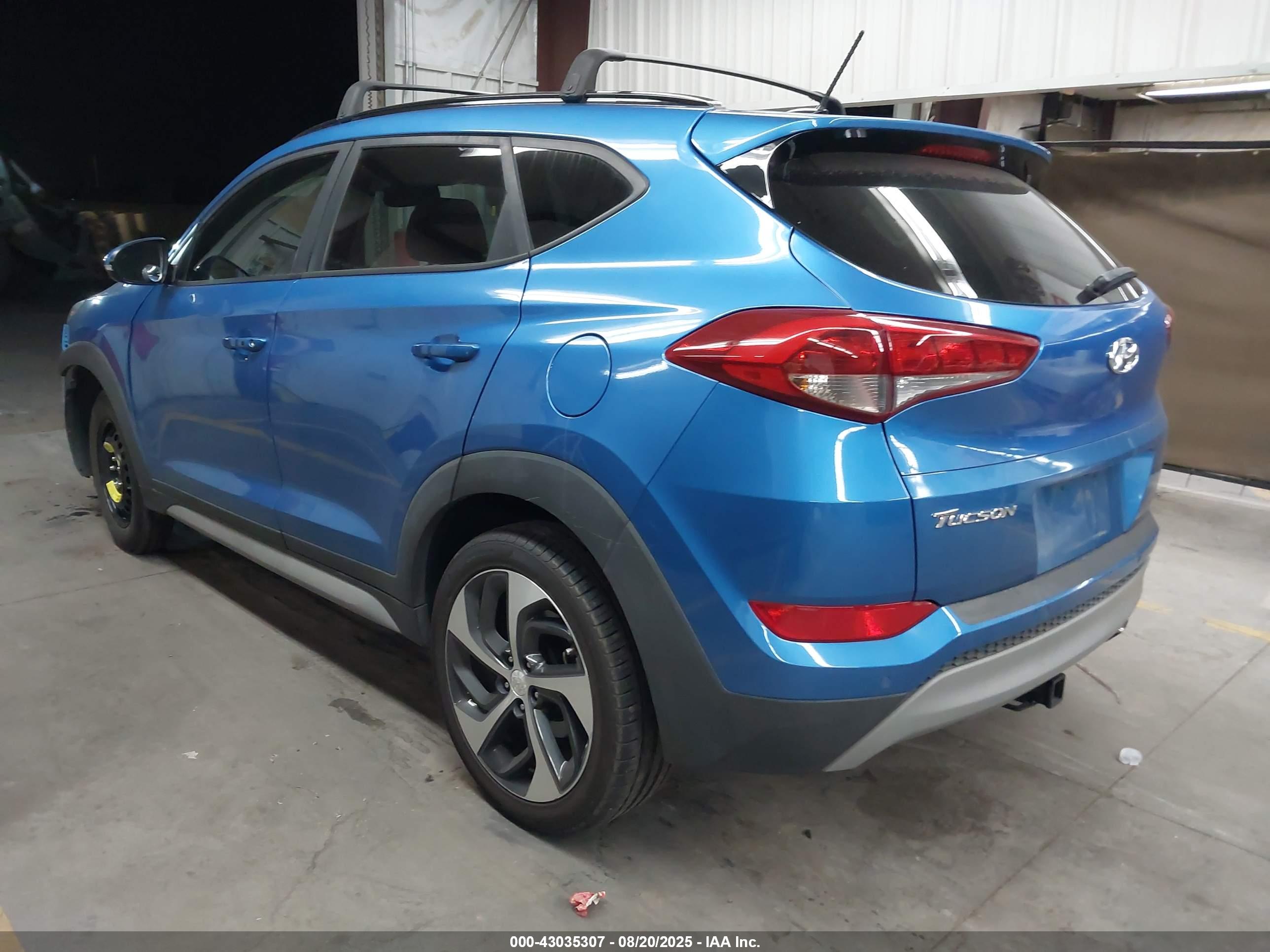HYUNDAI TUCSON image 3