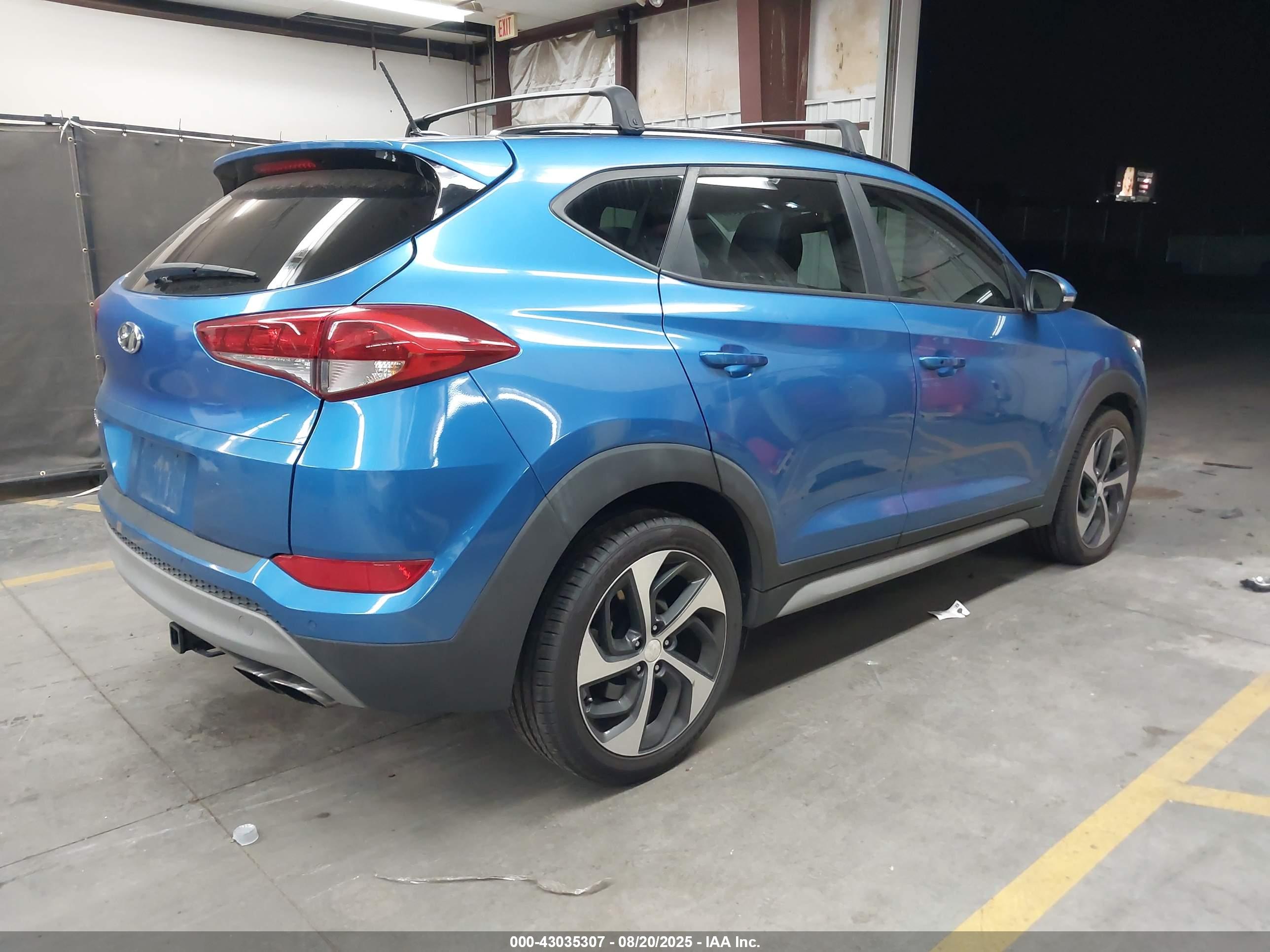 HYUNDAI TUCSON image 4