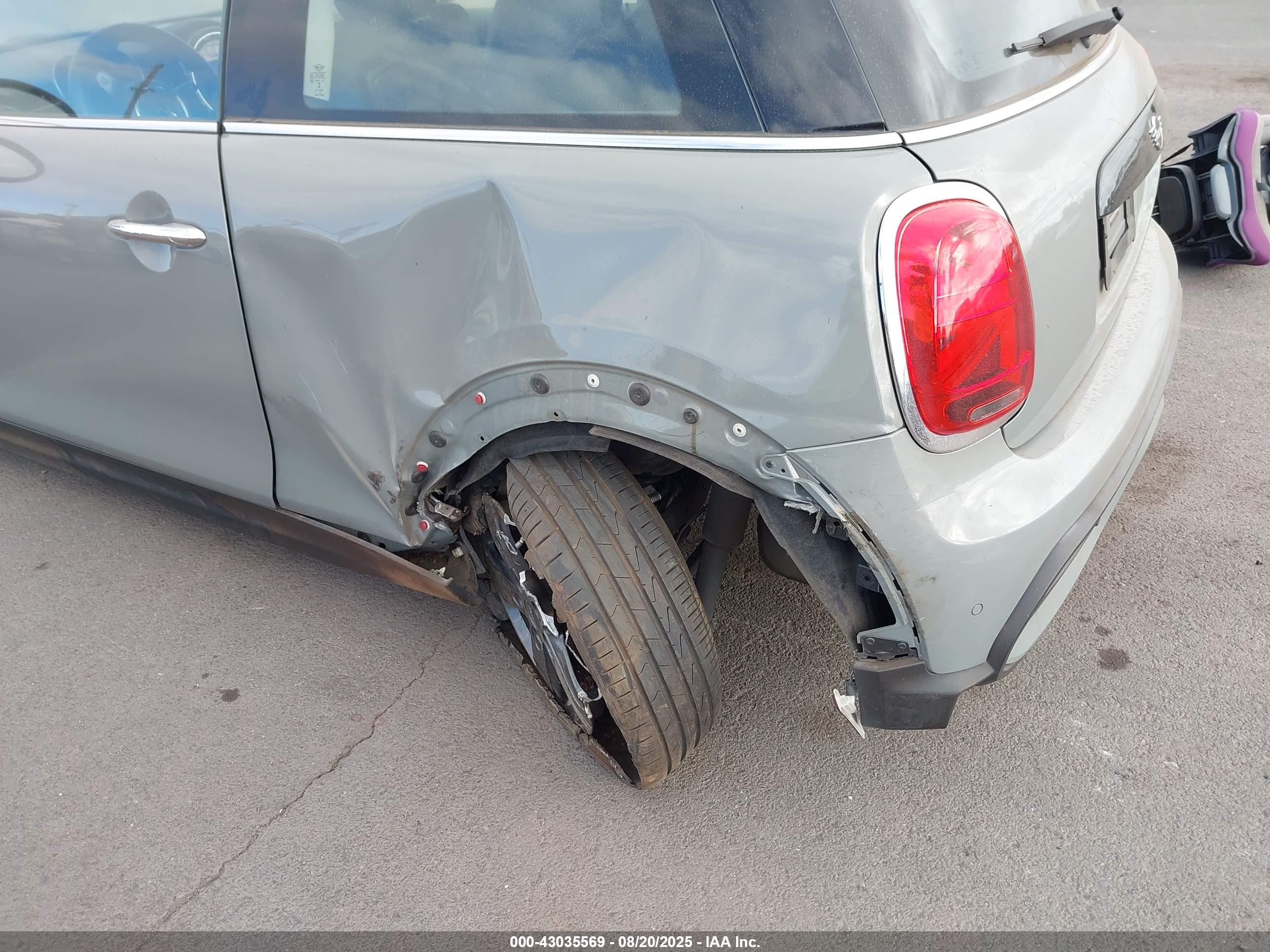 MINI HARDTOP image 6