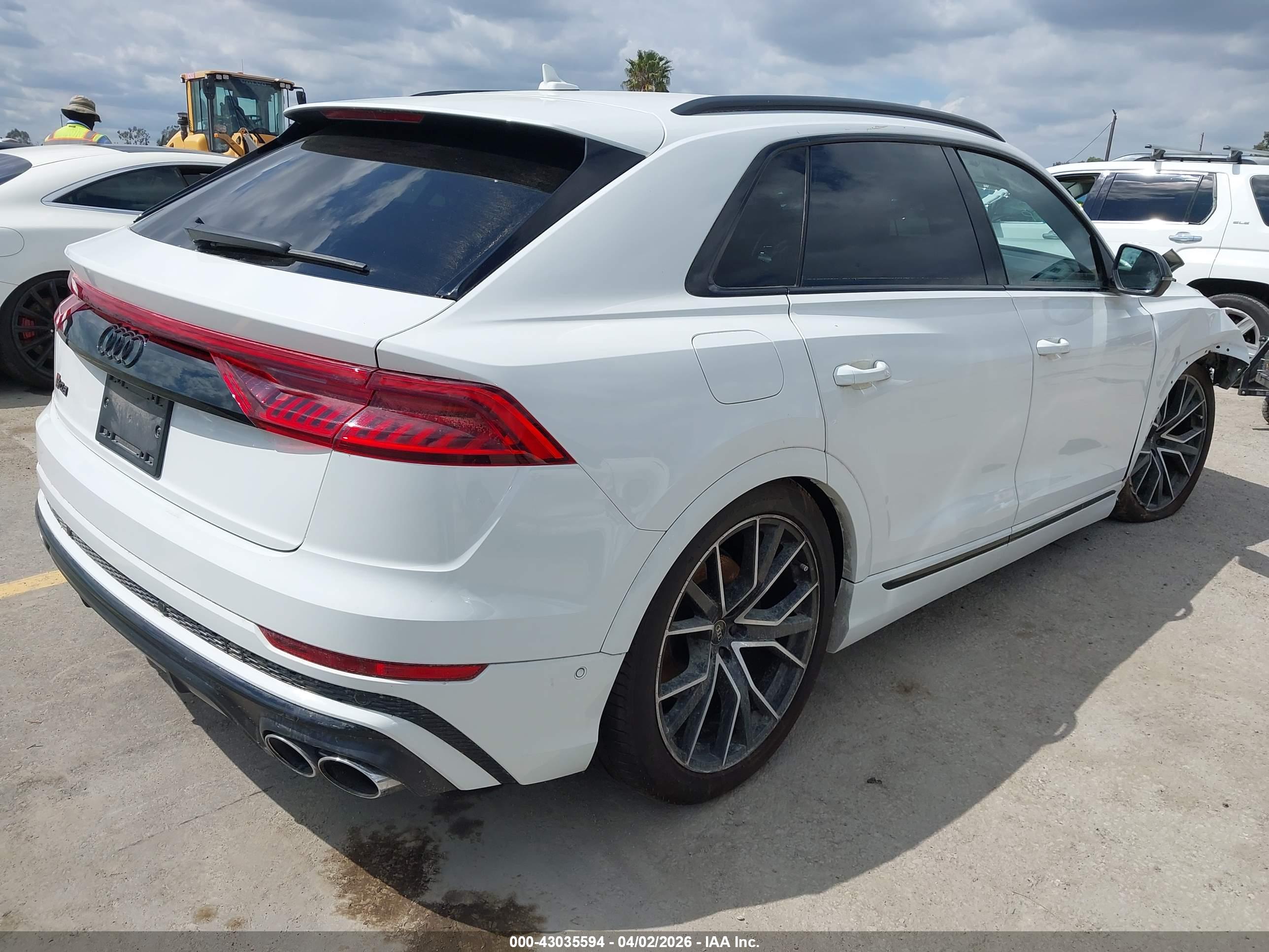 AUDI SQ8 image 4